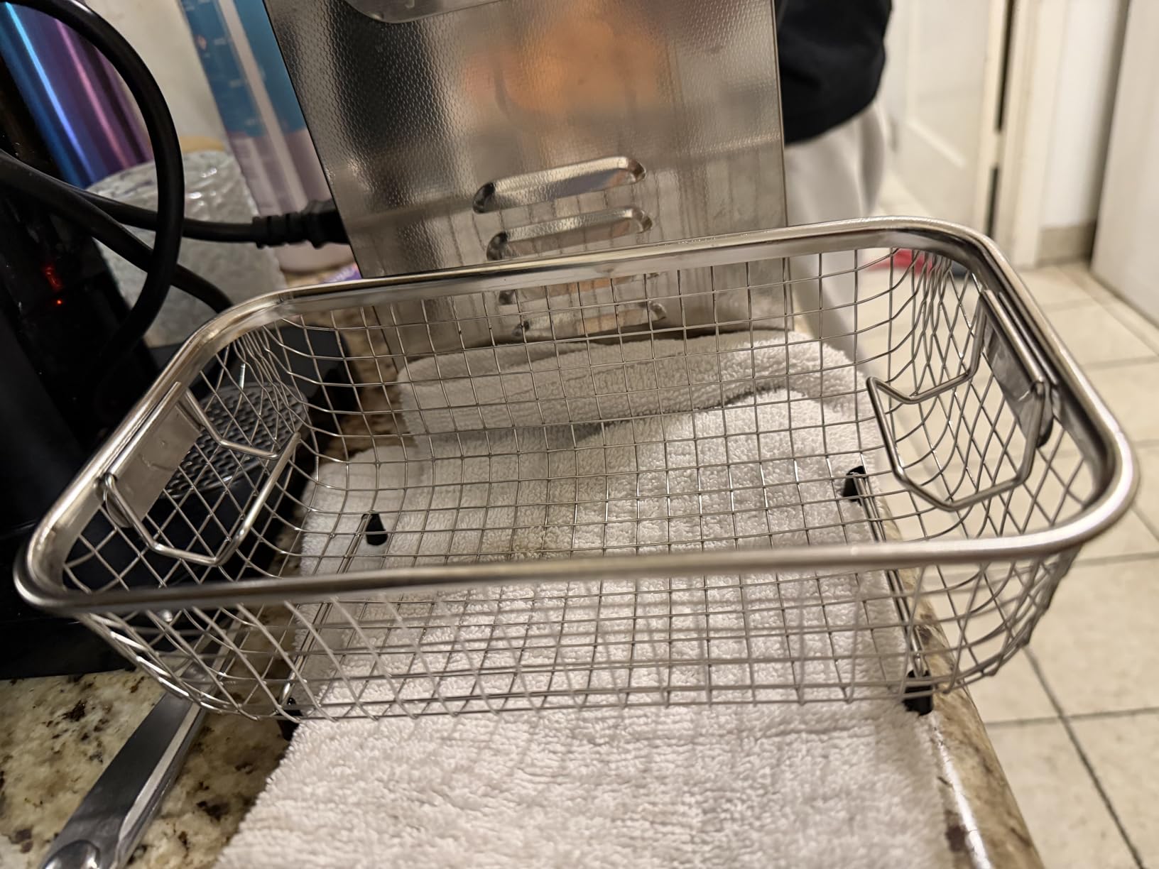 VEVOR 50L Ultrasonic Cleaner, Professional Ultrasonic Cleaner Machine with Cleaning Basket & Digital Display, 840W Stainless Steel Large Cleaning Machine with Wheels for Industrial Parts, Carburetors customer photo 2