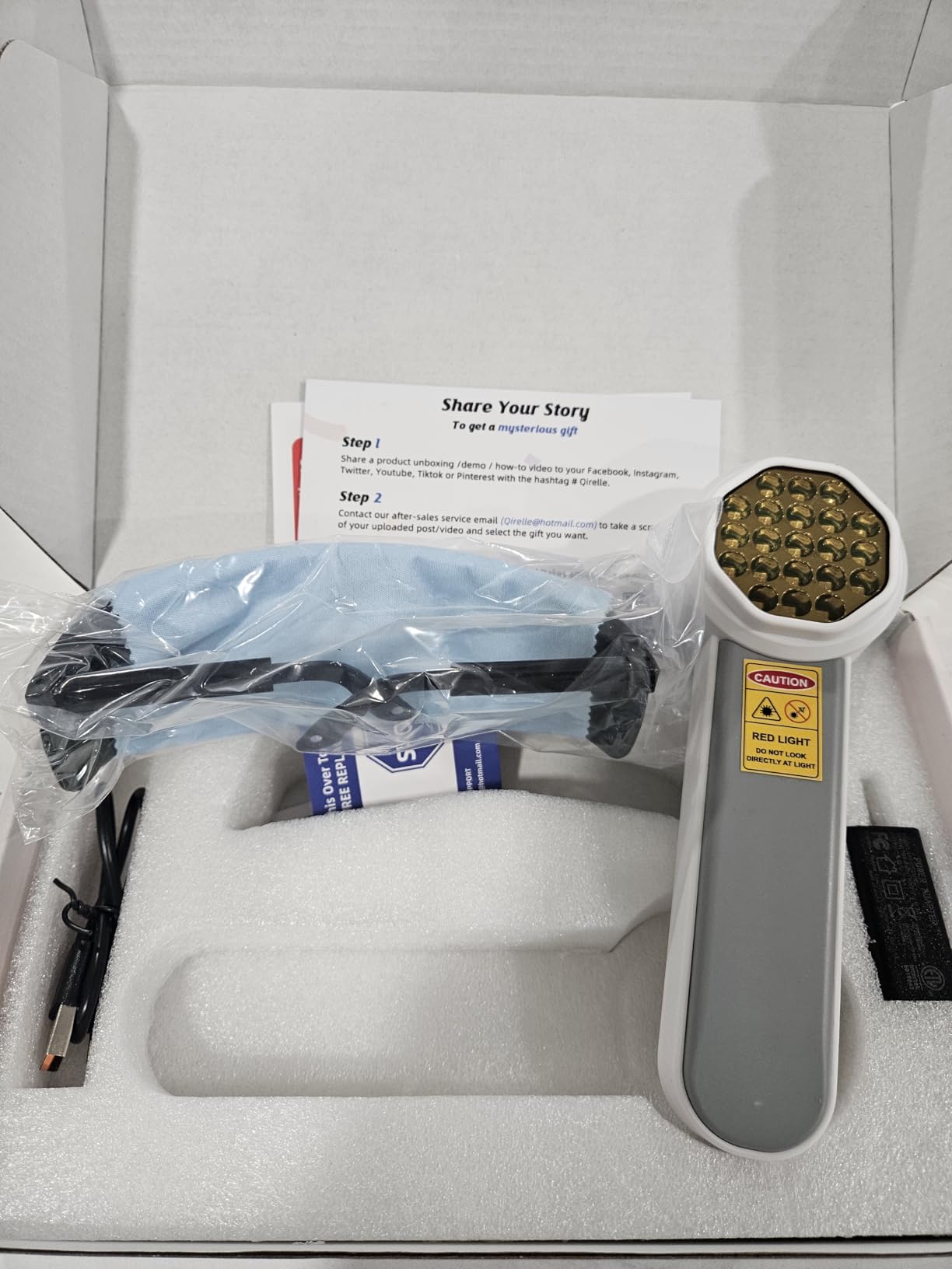 Handheld Red Light Therapy Device with Pulse Mode, 3 Wavelengths Infrared & Near Infrared Light Therapy for Body, Knee, Shoulder, Back, Joints & Muscles, 5 Core Modes, Safe for Humans and Pets customer photo 1