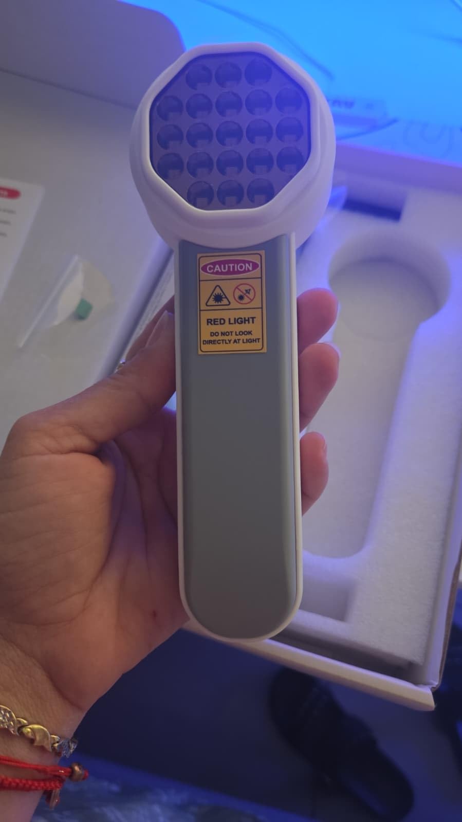Handheld Red Light Therapy Device with Pulse Mode, 3 Wavelengths Infrared & Near Infrared Light Therapy for Body, Knee, Shoulder, Back, Joints & Muscles, 5 Core Modes, Safe for Humans and Pets customer photo 2