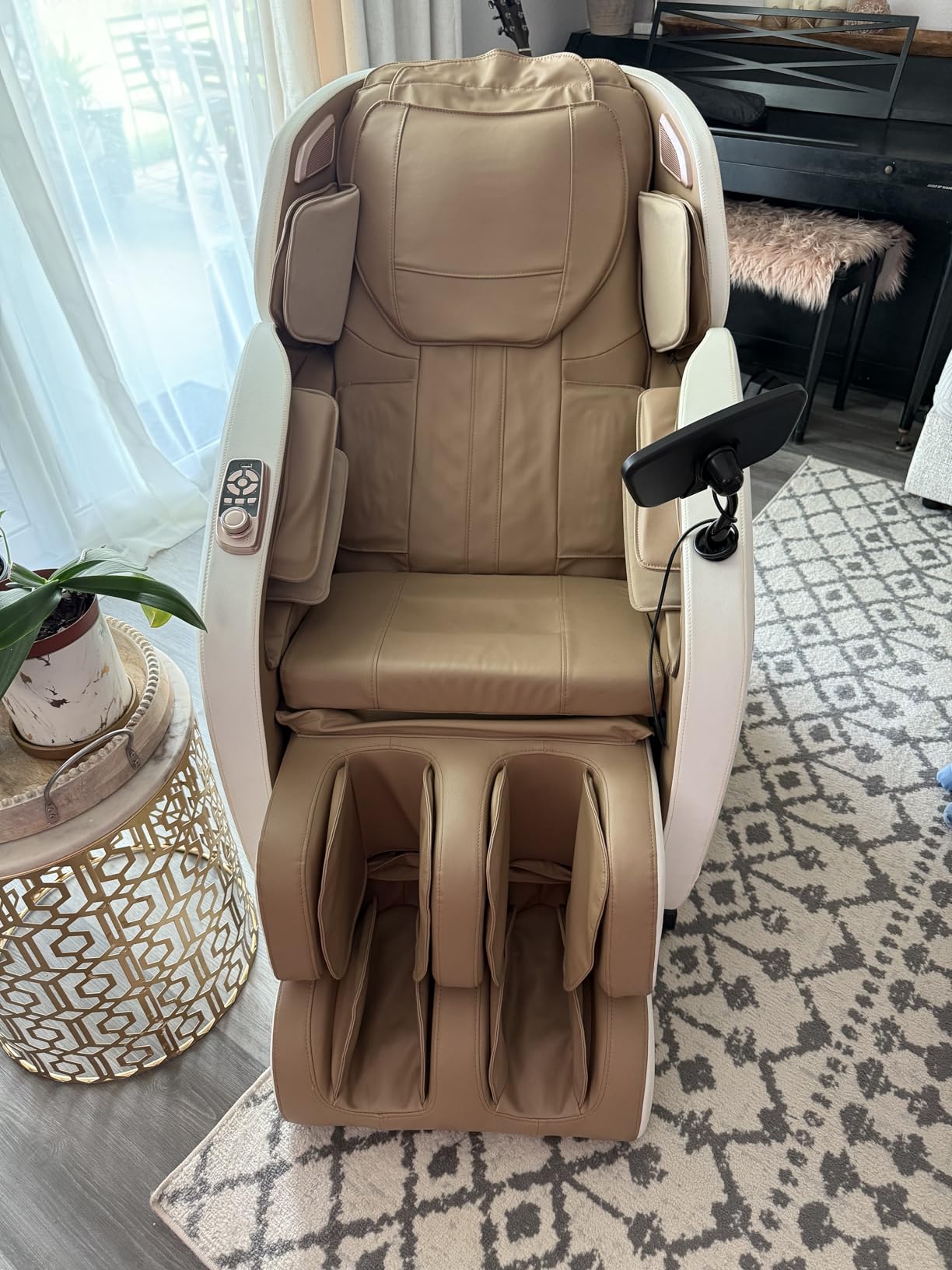 Mazzup Full Body Zero Gravity Shiatsu Massage Chair with Fully Assembled, LCD Screen, Shortcut Keys, USB Charging Port, Heat, for Loved Ones, Parents, Black customer photo 2