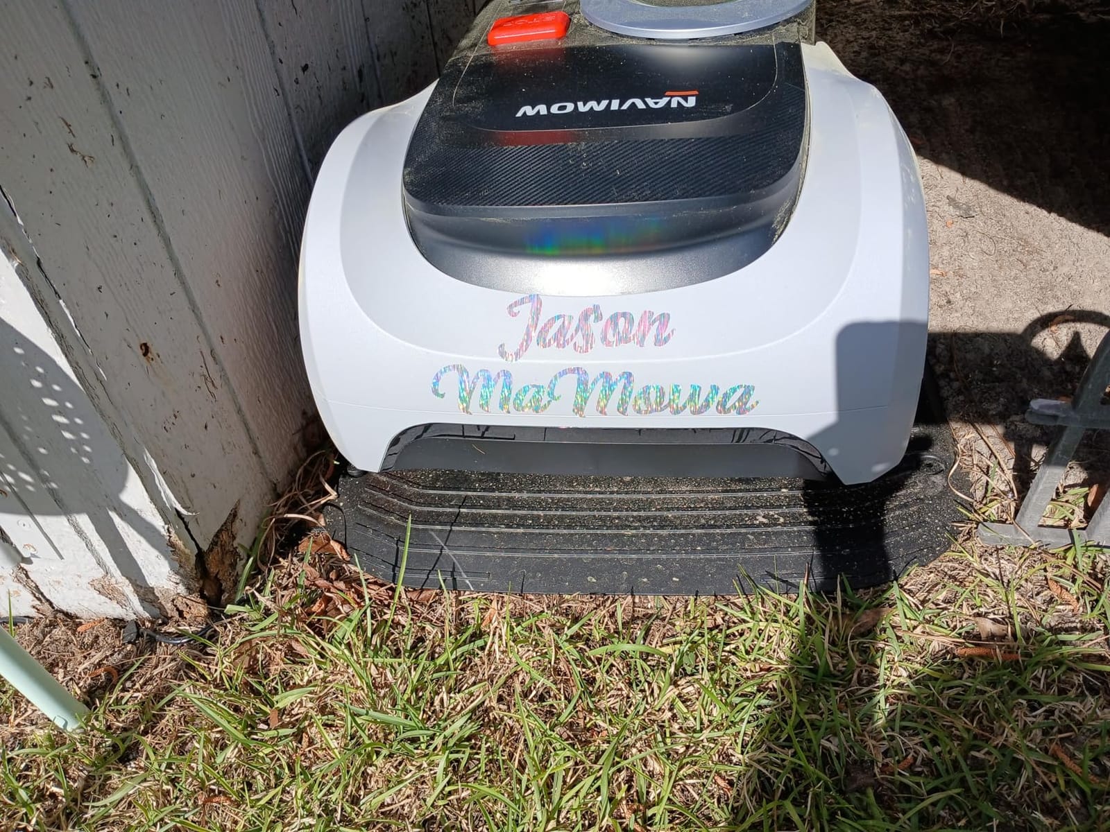 Segway Navimow i215 LiDAR Robot Lawn Mower, Wire Free Robotic Lawn Mower for 0.37 Acre, LiDAR & Vision Dual Fusion, Auto Mapping, Off-Road Wheels for 45% Slopes, Quiet 59 dB(A) Mowing customer photo 1