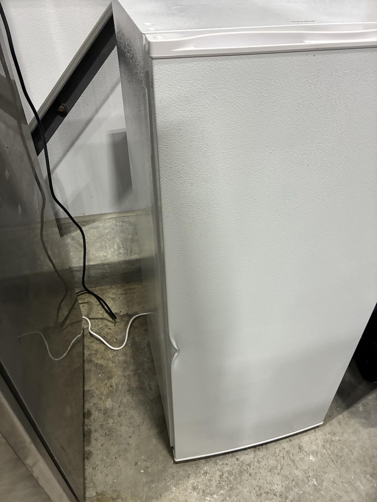 Electactic 2.1 Cu.ft Small Freezer, Mini Upright Freezer, Black customer photo 2