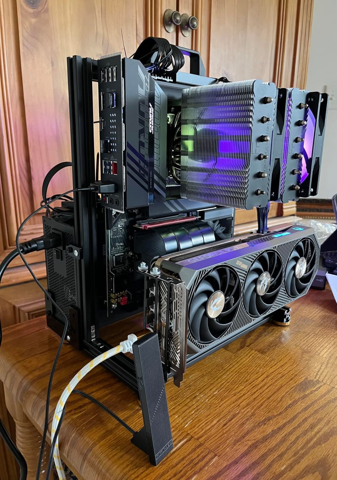 ZOTAC Gaming GeForce RTX 5080 Solid CORE OC DLSS 4 16GB GDDR7 Graphics Card customer photo 2