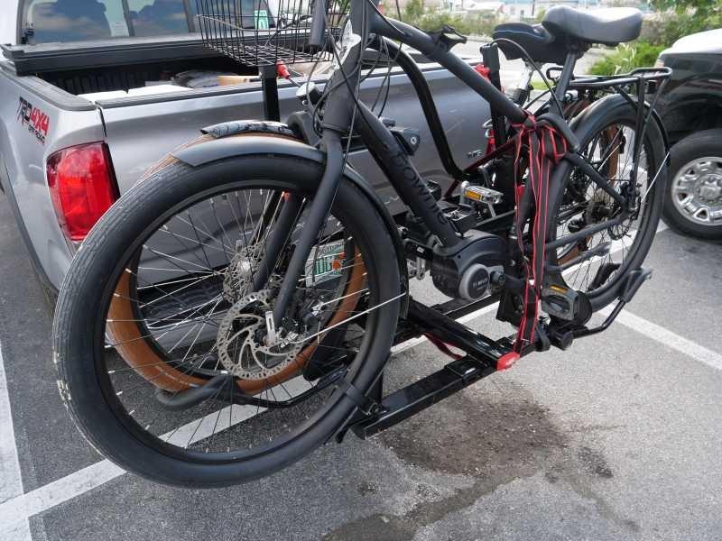 Yakima HoldUp 2-Bike Platform Hitch Mount Rack, Fits 2 in. Receivers customer photo 1