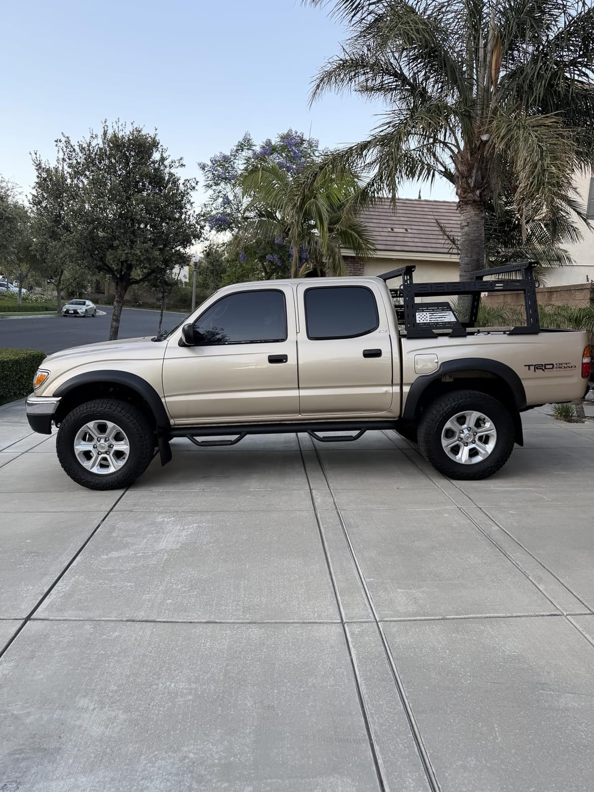 MONOKING 1300 Lbs Load Mid-Size Truck Overland Bed Rack with 2 Crossbars & DIY Flag Panels, Adjustable 17'' to 25'' High Cargo Rack for Gladiator JT Tacoma Frontier Canyon Colorado Ranger Ladder Rack customer photo 2