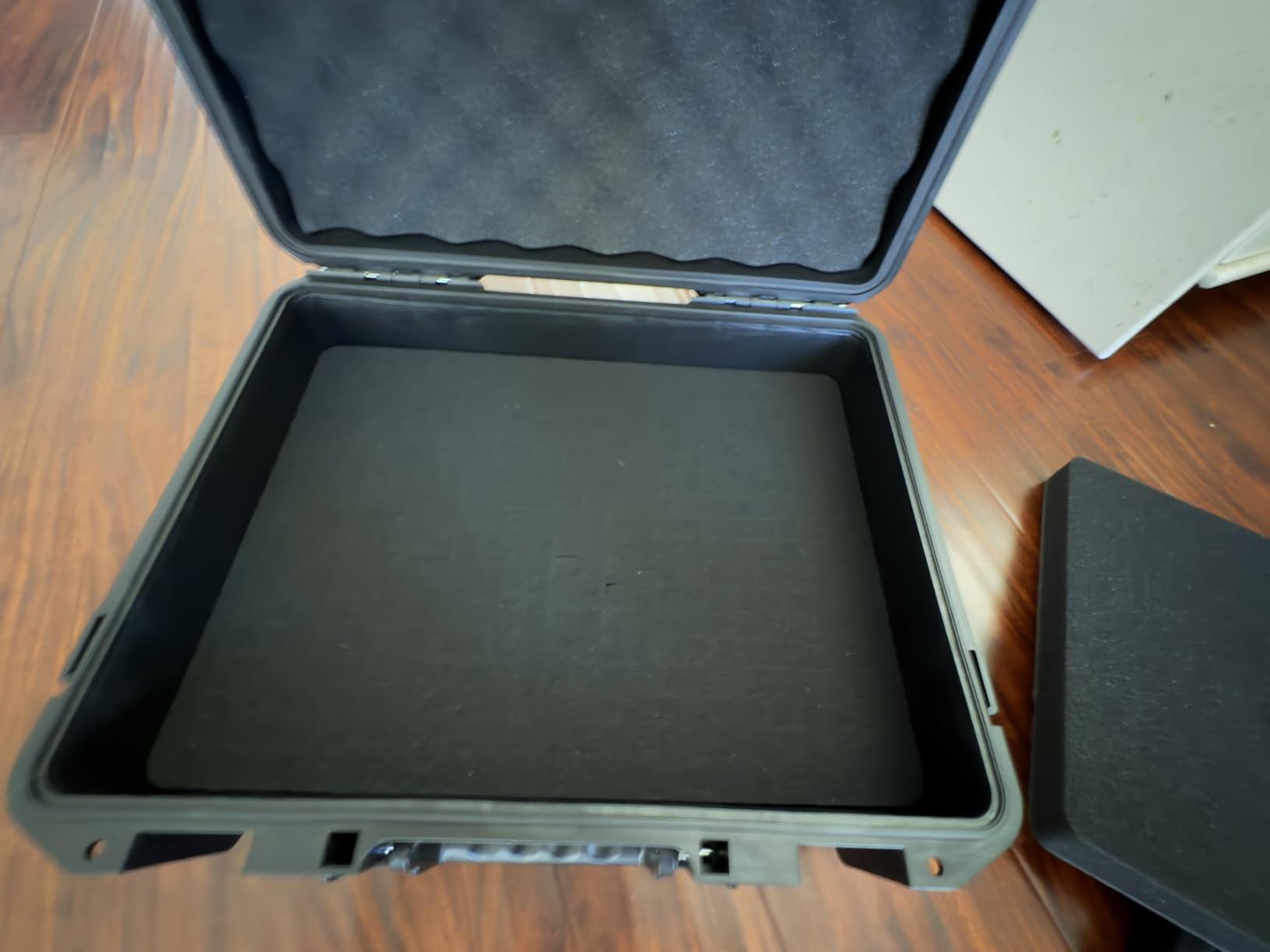Miniature Storage Figure Hard Shell Case, 80-108 Slots DND Minis Carry customer photo 1