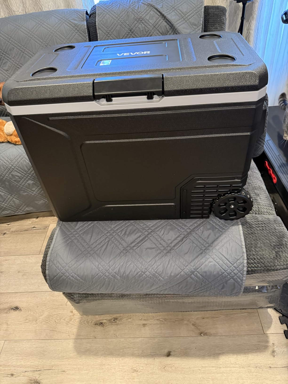 VEVOR 12 Volt Refrigerator, 48 Quart (45L) Fast Cooling Car Fridge, Portable Freezer with App Control (-4℉~68℉), 12/24v DC & 110-240v AC for Travel, Truck, Camping and Home Use customer photo 2