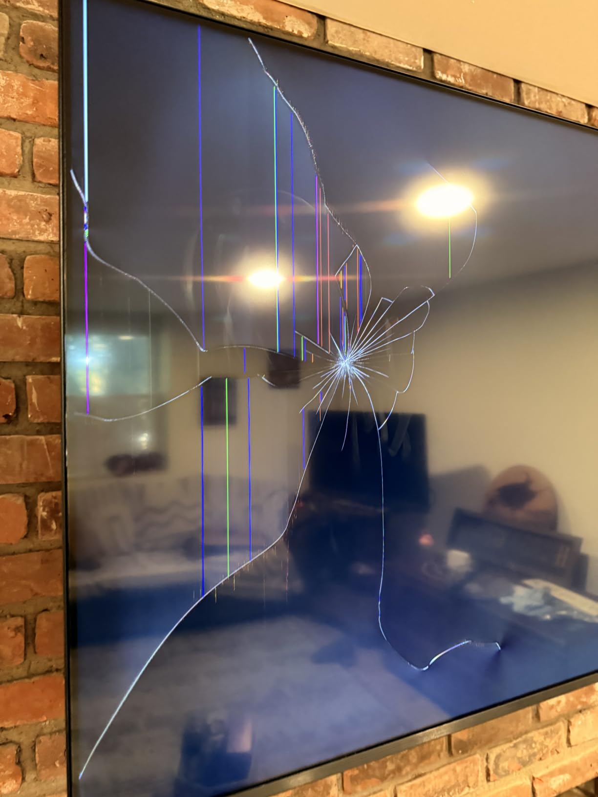 Samsung 85-Inch Class U8000H Series Crystal UHD, 4K, Smart TV, 2026 Model | Samsung Vision AI Companion, Crystal Processor 4K, Endless Free Content, Motion Xcelerator, Color Booster, 4K Upscaling customer photo 2