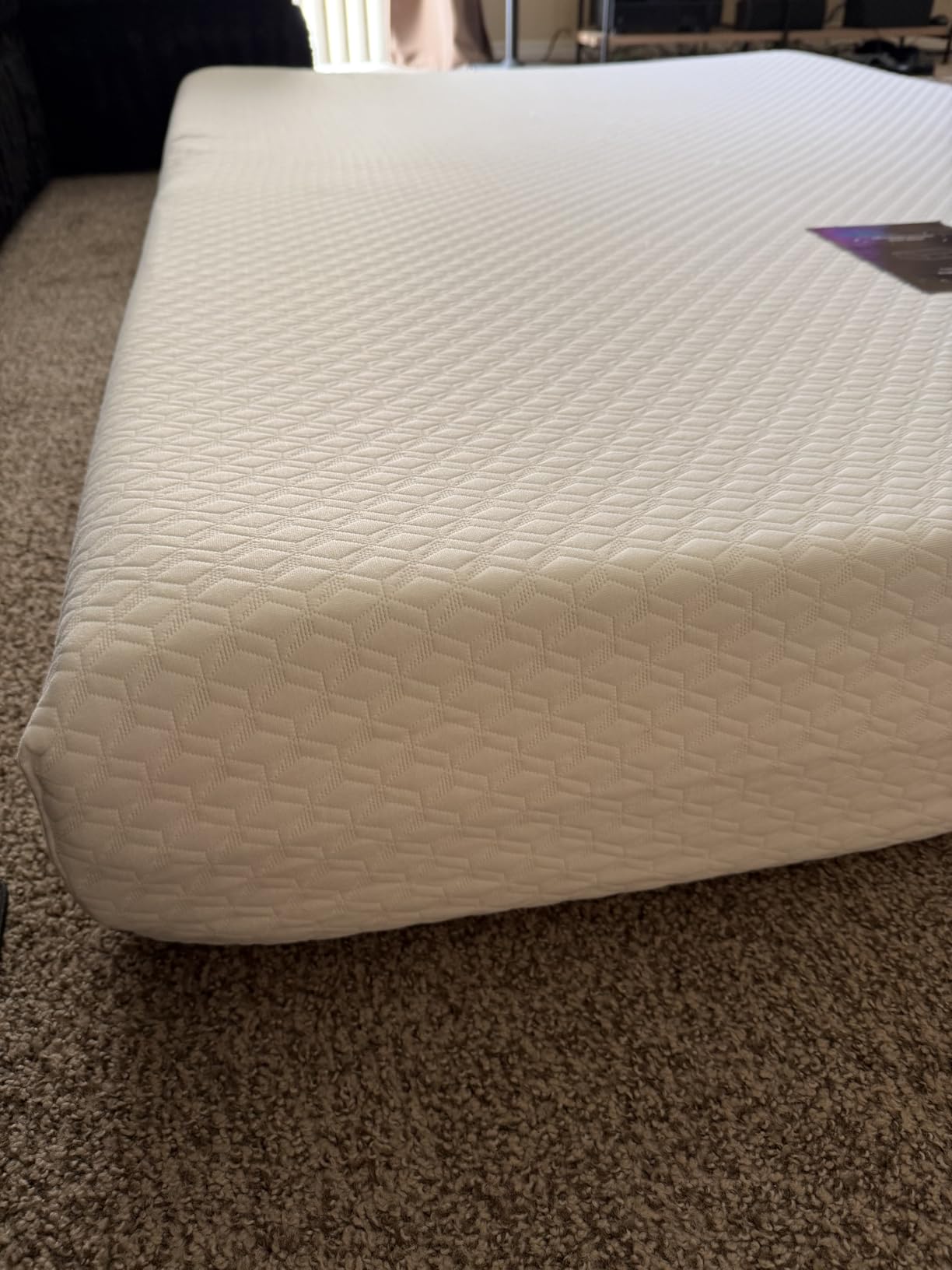 GAESTE Twin 6 Inch Hybrid Cooling Mattress, Airflow Innerspring customer photo 1