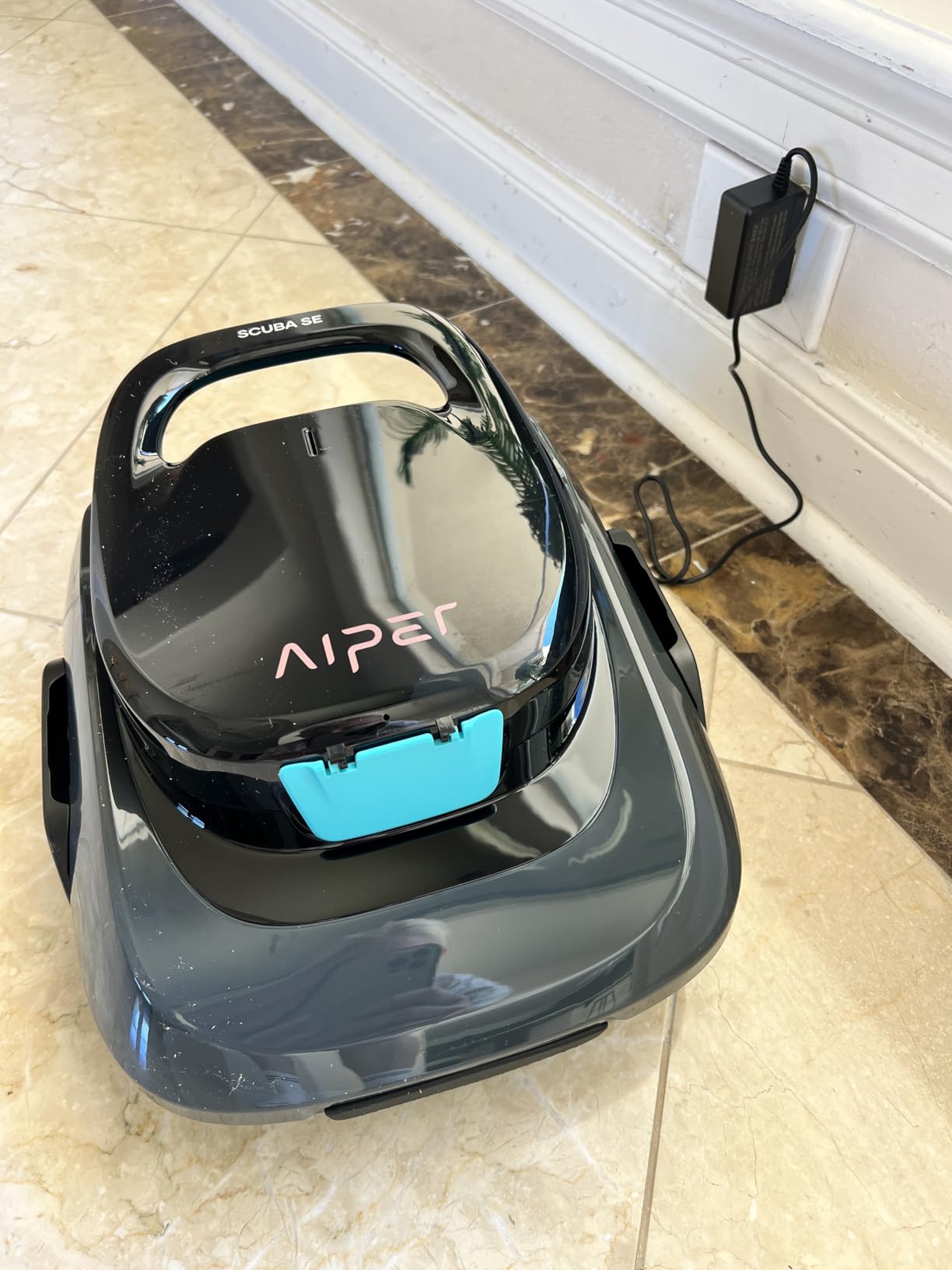 2026 Aiper Scuba SE Cordless Pool Vacuum Robot for Above Ground Pool customer photo 1