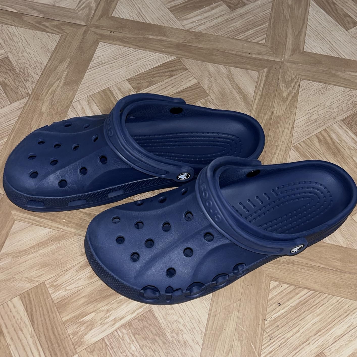 Crocs Unisex-Adult Men's and Women's Baya Clog customer photo 1