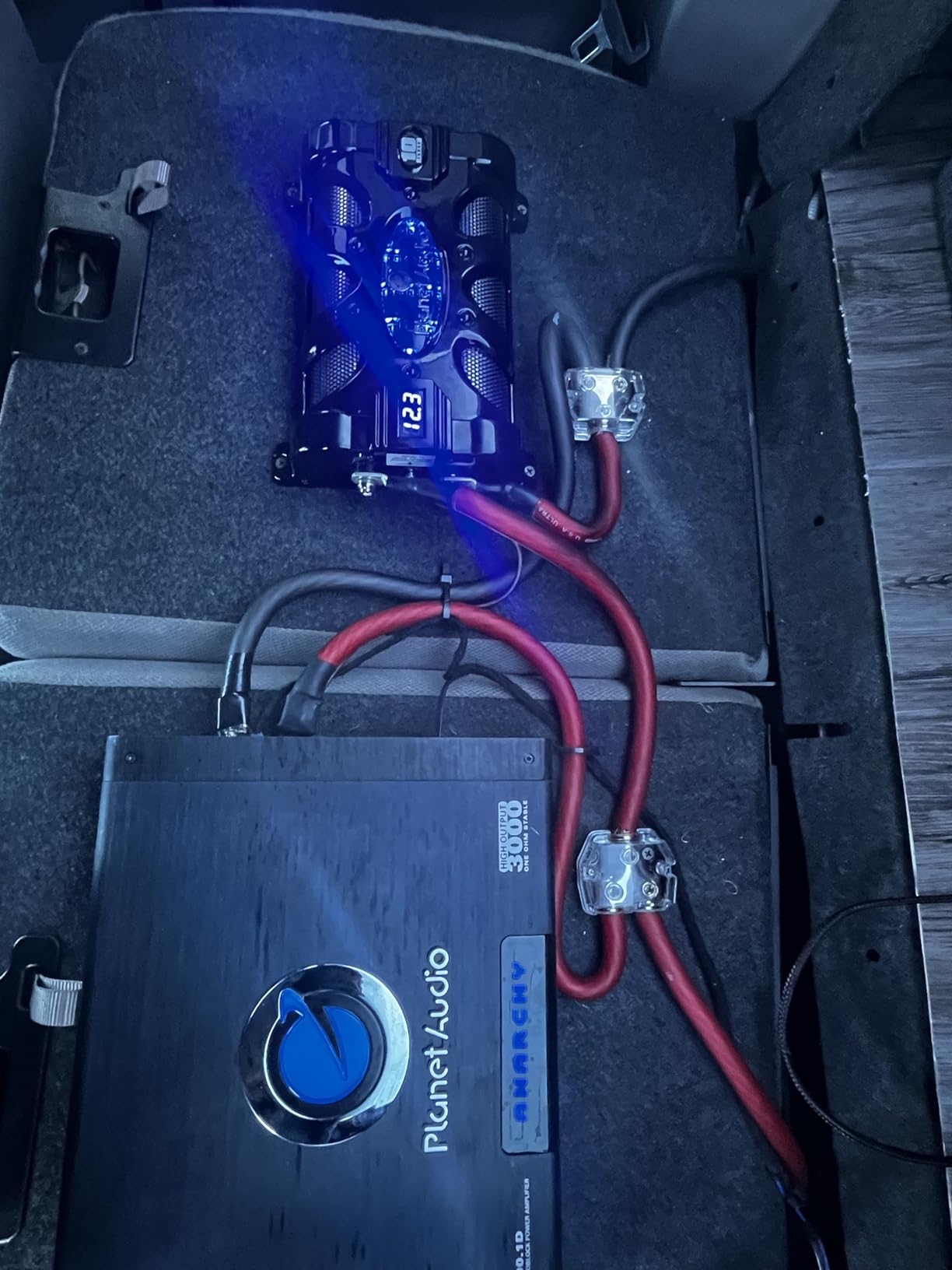 Planet Audio PC10F 10 Farad Car Capacitor for Energy Storage, Enhances Bass customer photo 1