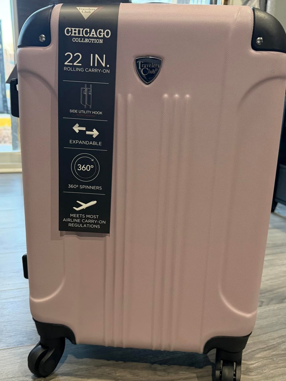 Travelers Club Chicago Carry-On customer photo 1