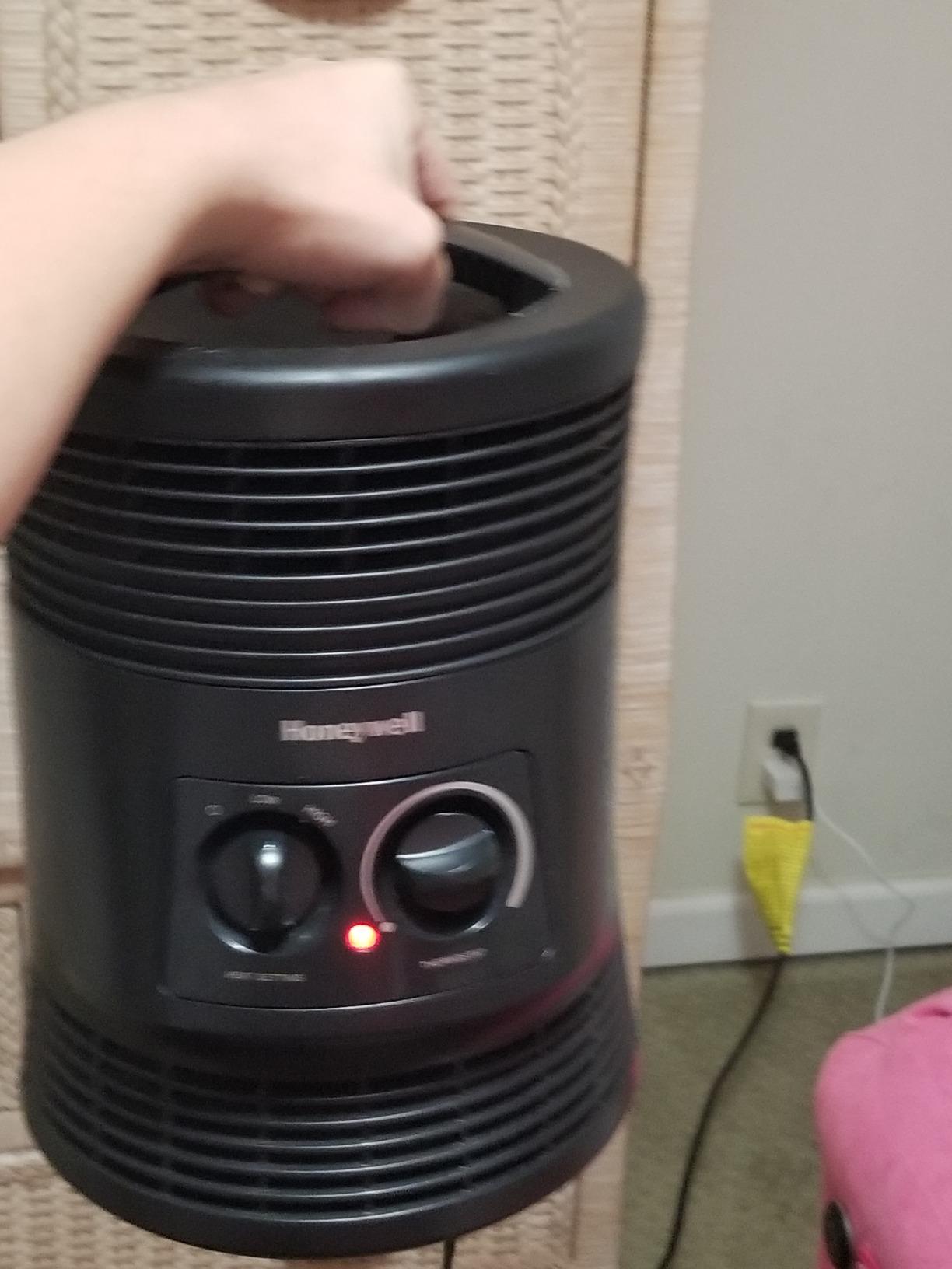Honeywell HHF360V 360 Degree Surround Fan Forced Heater with Surround Heat Output Charcoal Grey Energy Efficient Portable Heater with Adjustable Thermostat & 2 Heat Settings, Small customer photo 2