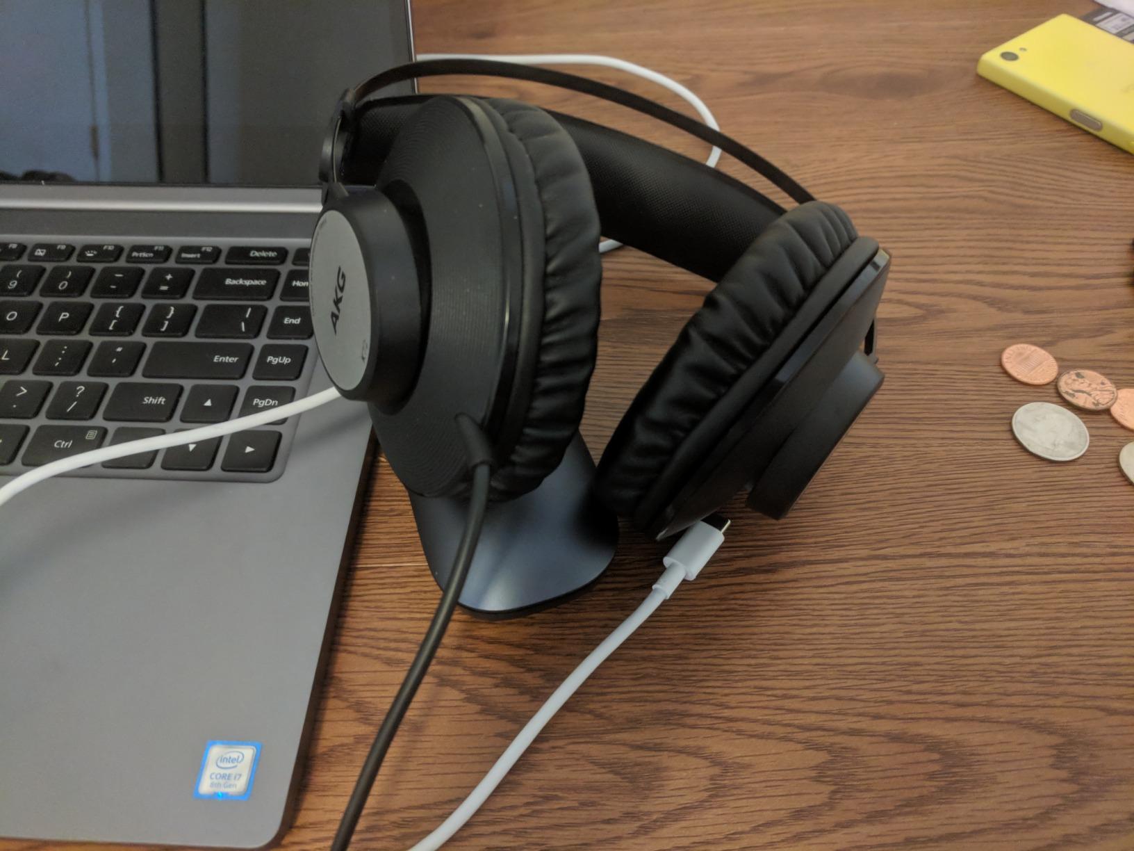 AKG Pro Audio K72 Over-Ear, Closed-Back, High-Sensitivity, High Output 40mm drivers, Studio Professional Headphone. Also Great for Portable Devices. Black. customer photo 1