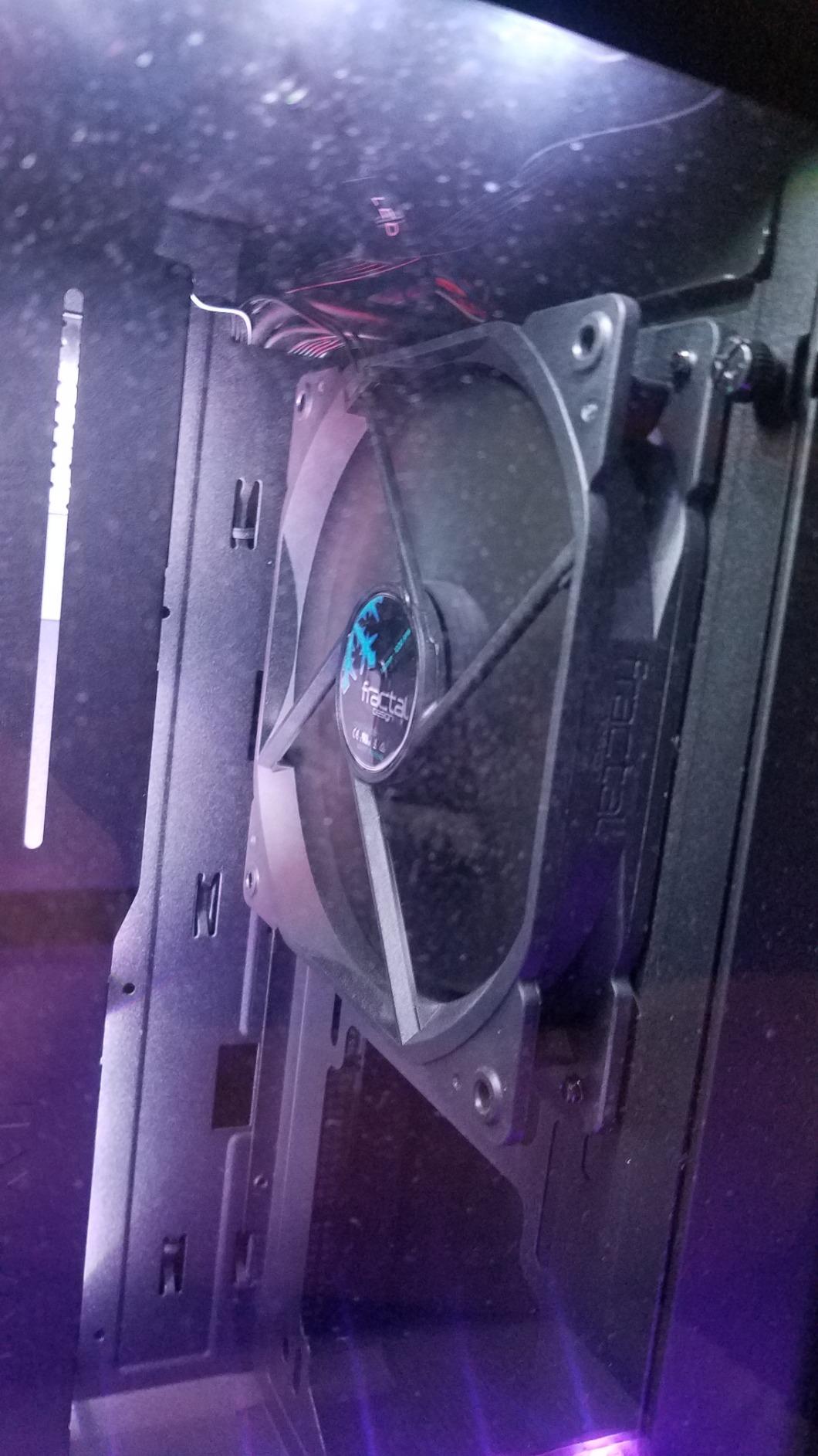 Fractal Design Dynamic X2 GP-14 Computer Fan - Silent Fan - High Airflow – 140x140x25 mm – 1000RPM – FDB-Bearings – Trip Wire - Aerodynamically Shaped Struts – 12v - Black Edition (Single) customer photo 2