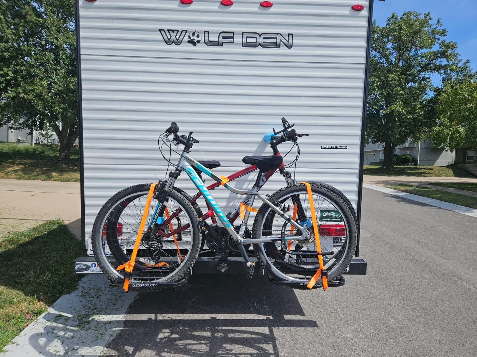 Quick Products QPRBM2R RV Bumper-Mounted 2-Bike Rack with Adjustable Width and Stabilizer Post customer photo 2