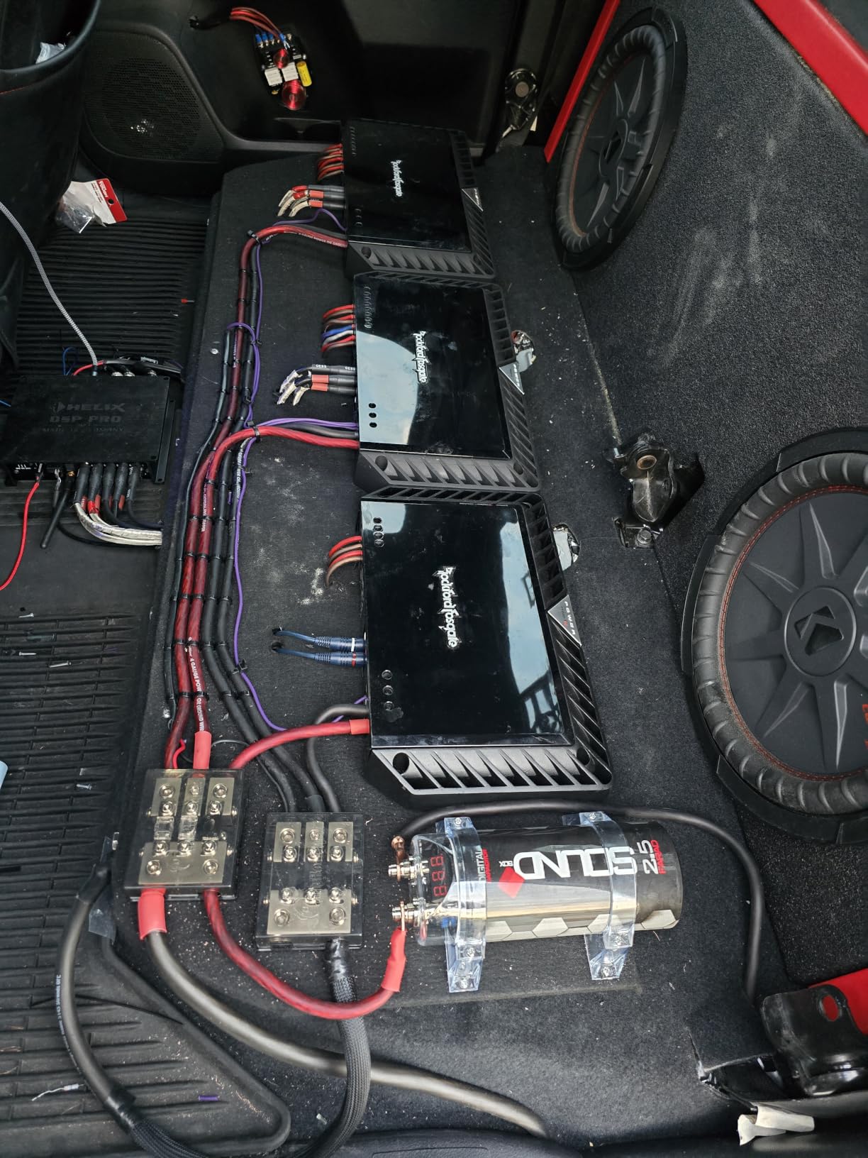 SoundBox SCAP2D, 2.5 Farad Digital Capacitor for Car Audio - 2500 Watts customer photo 2