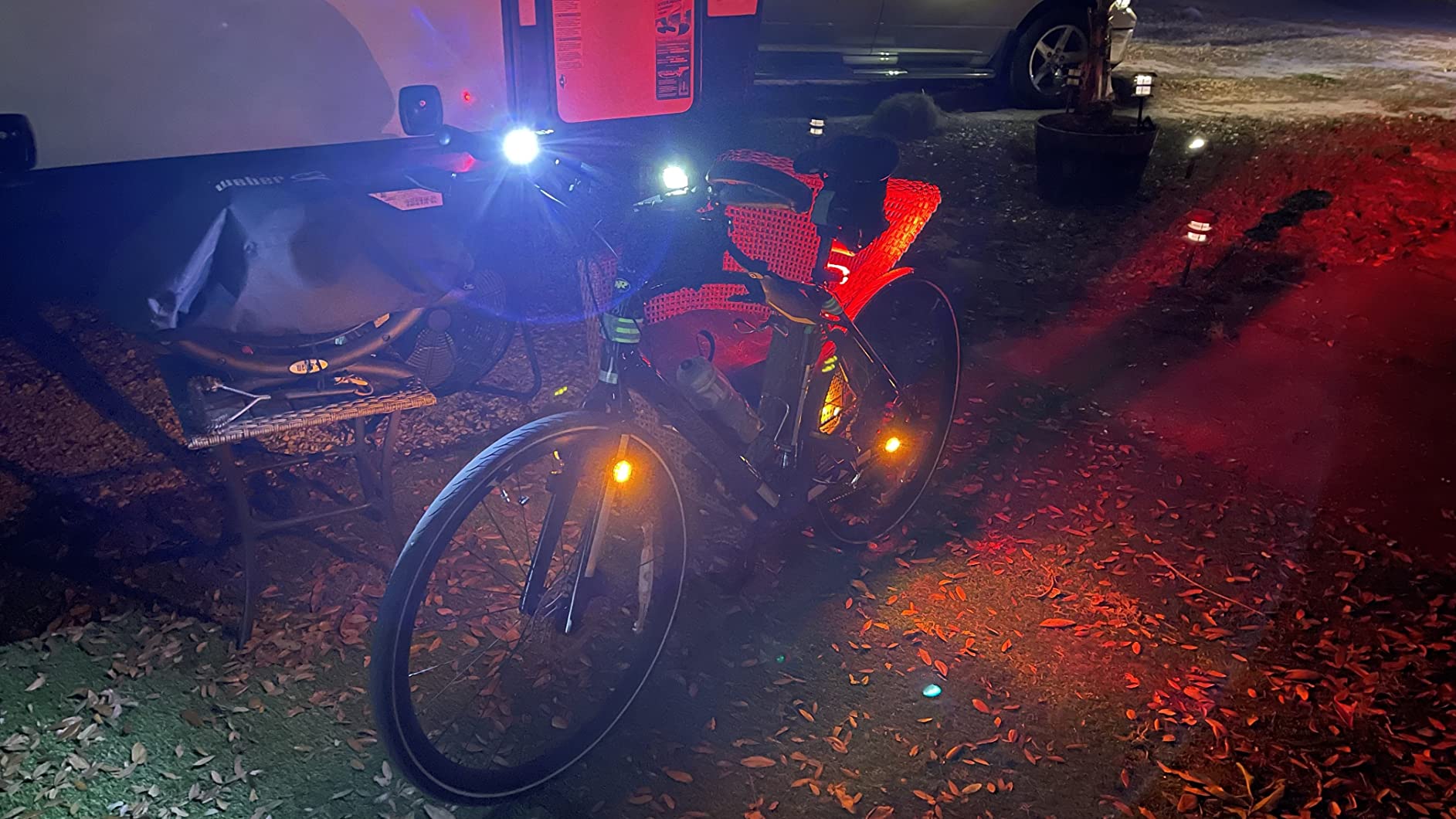 NiteRider Lumina OLED Boost 1200 Bike Light – OLED Display with Real-Time Runtime – 1200 Lumens – USB Rechargeable – Road, MTB & Commuter – IP64 Water Resistant customer photo 2