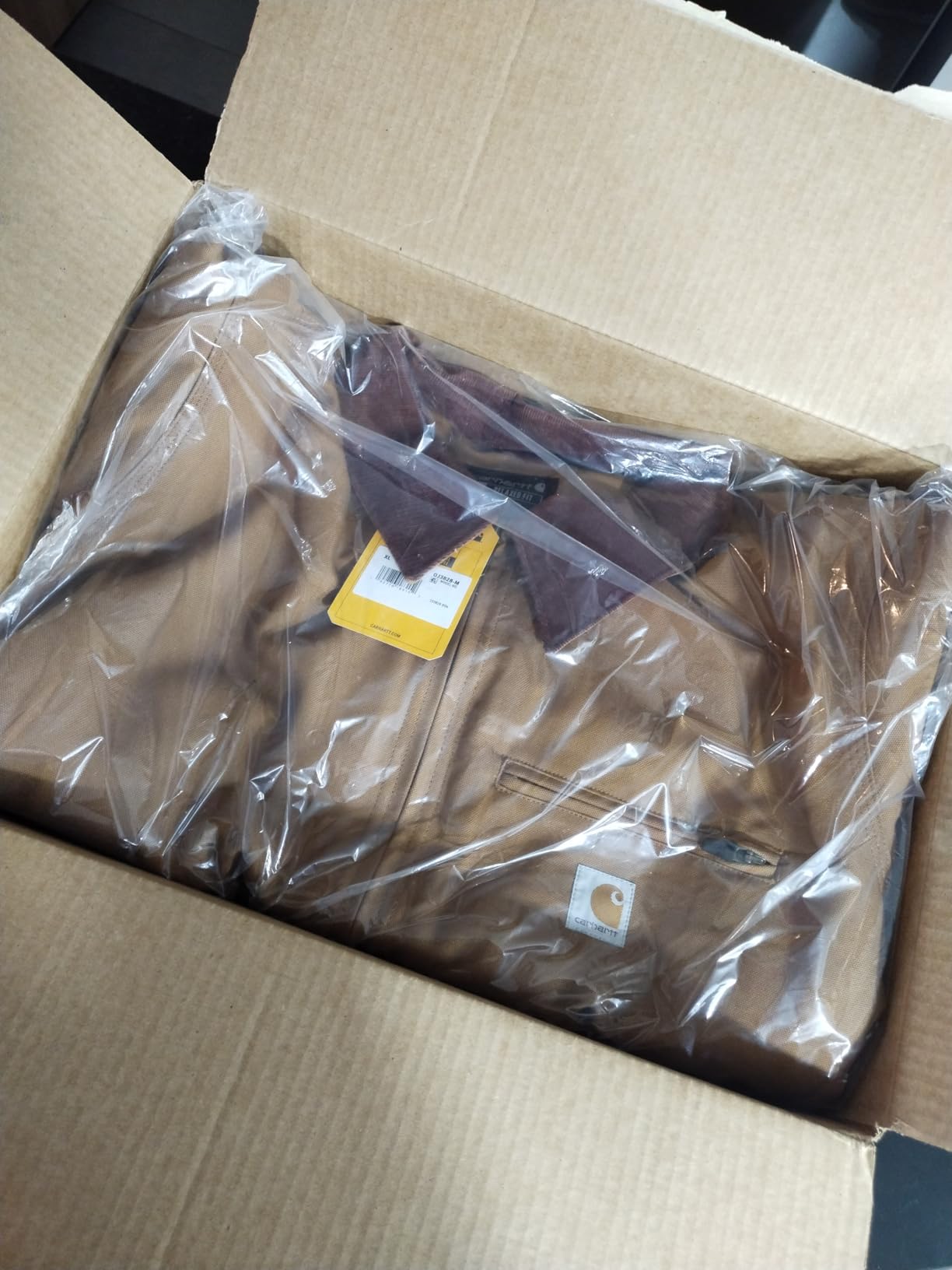 Carhartt J01 Detroit Jacket customer photo 2