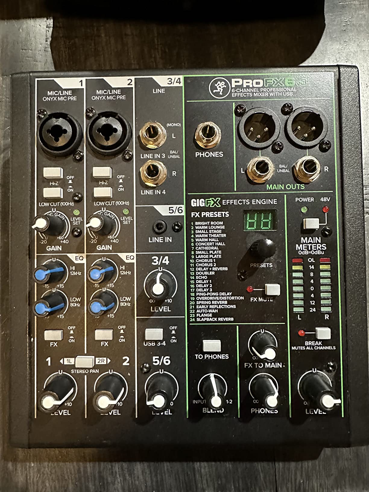 Mackie ProFX6v3 6-Channel Professional Analog Mixer with USB customer photo 2