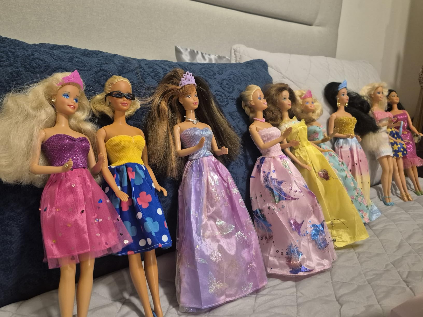 138 Pcs Doll Clothes and Accessories, 5 Wedding Gowns 9 Fashion Dresses 3 Tops 3 Pants 3 Bikini Swimsuits 20 Shoes for 11.5 inch Doll Christmas Stocking Stuffers Girls Gift Age 5-7 8-10 customer photo 2