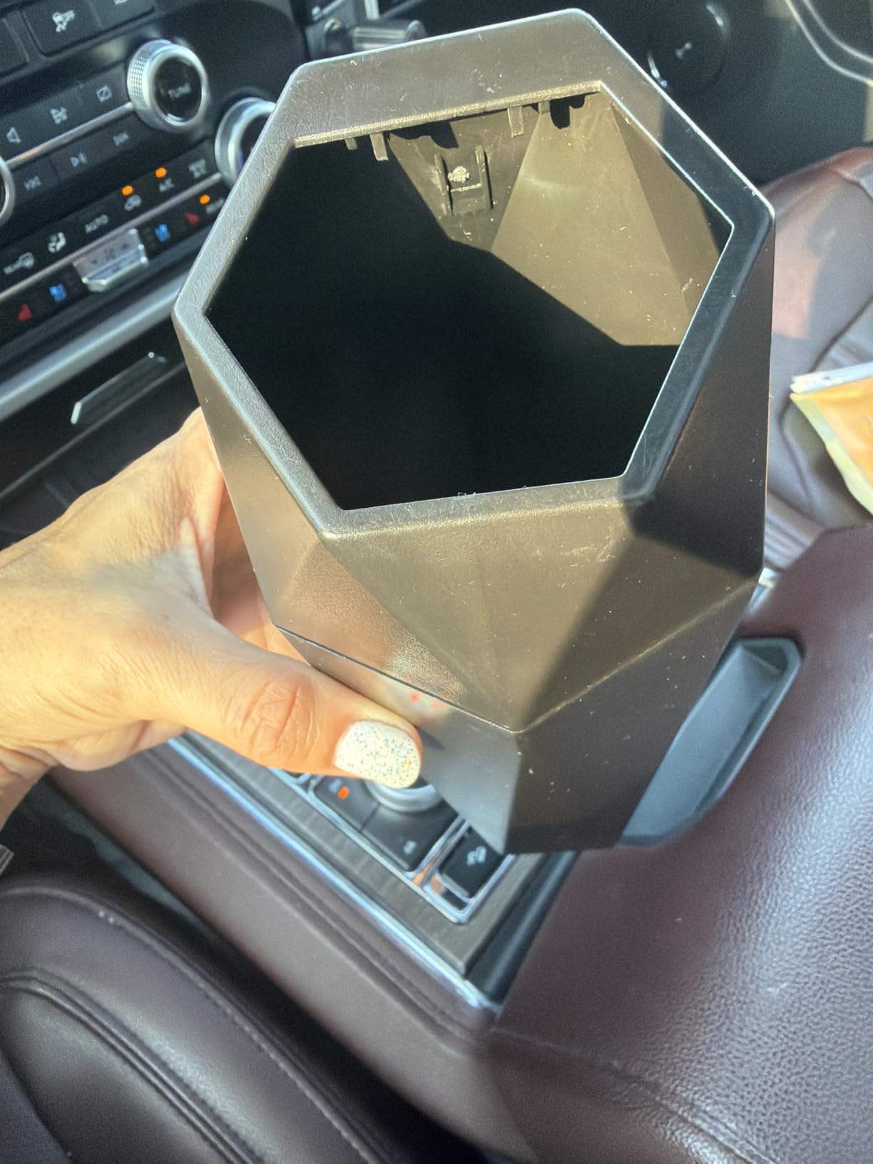 Car Trash Can with Lid, Leakproof, 30 Trash Bags, Black, 2 Pack customer photo 1
