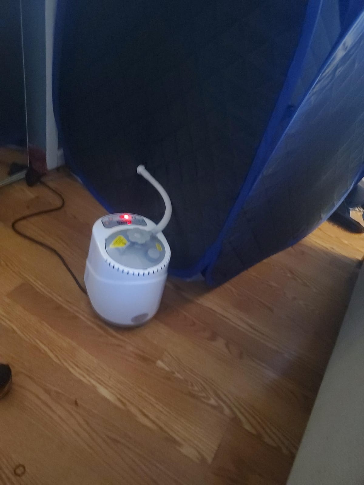 Smartmak Portable Sauna Kit, one Person Full Body at Home Spa Hat Tent, Include 2L Steamer with Remote Control for Detox US Plug- Pink customer photo 2