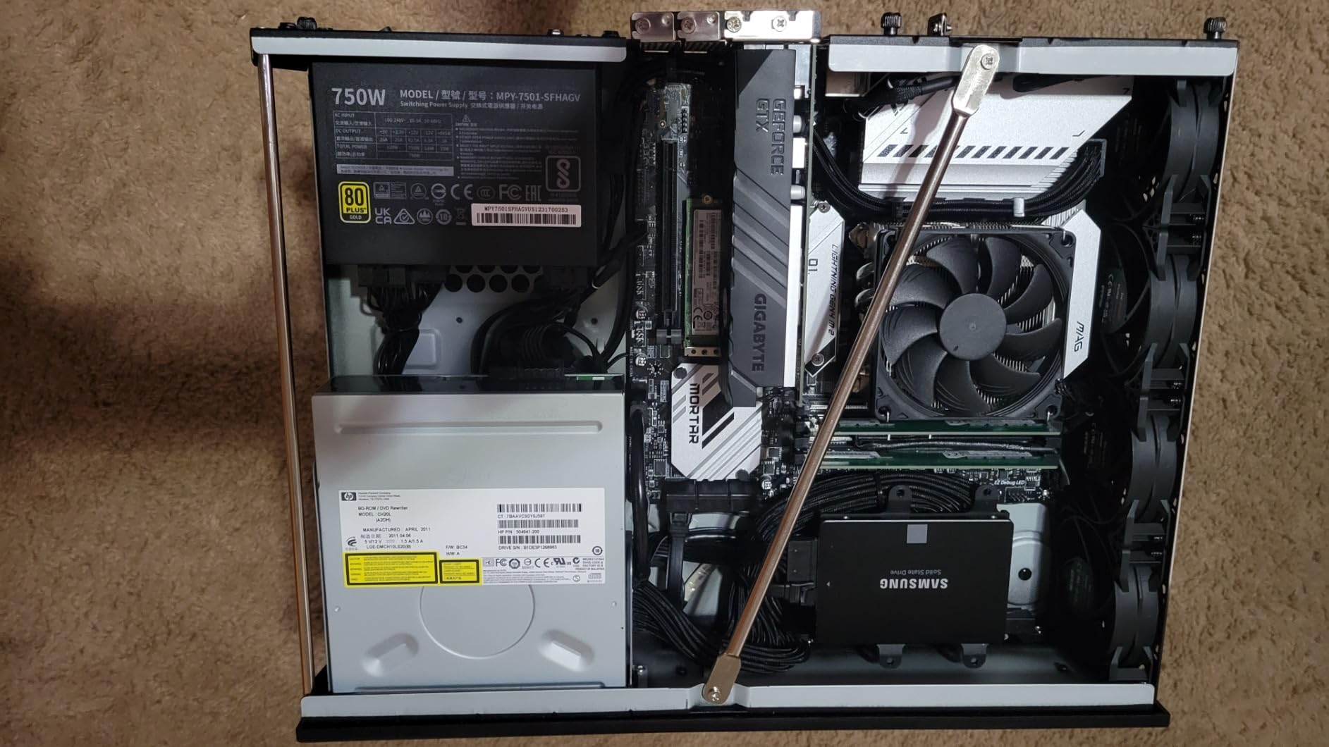 Cooler Master V750 SFX Gold ITX SFF Power Supply, PCIe 5.1 Ready customer photo 2