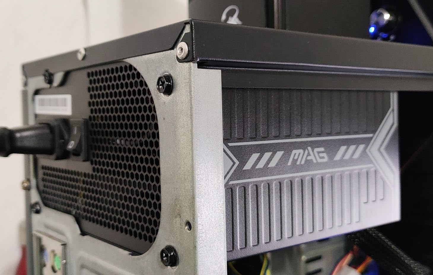 MSI MAG A650BN, Non-Modular Compact 650W Power Supply, 80+ Bronze, Low-Noise Fan, Active PFC Design, 5 Year Warranty customer photo 1