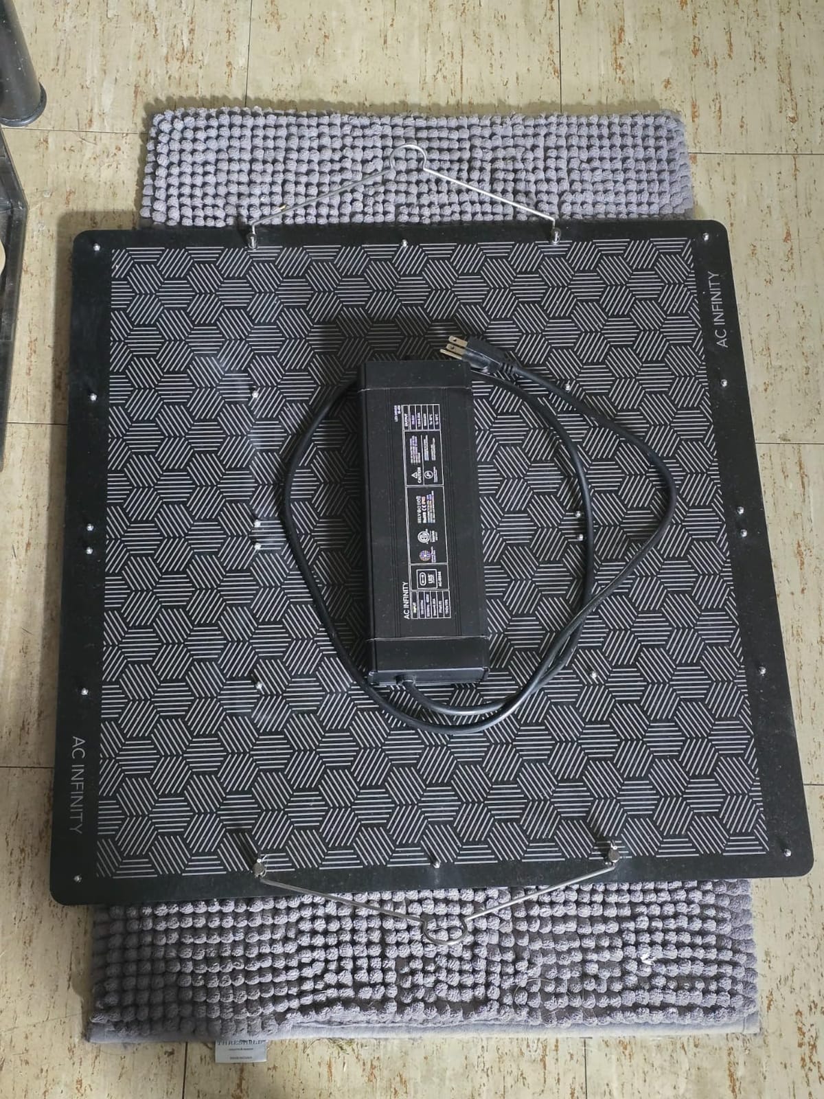 AC Infinity IONBOARD S24, LED Grow Light Board 2x4 with Dimming Control customer photo 2