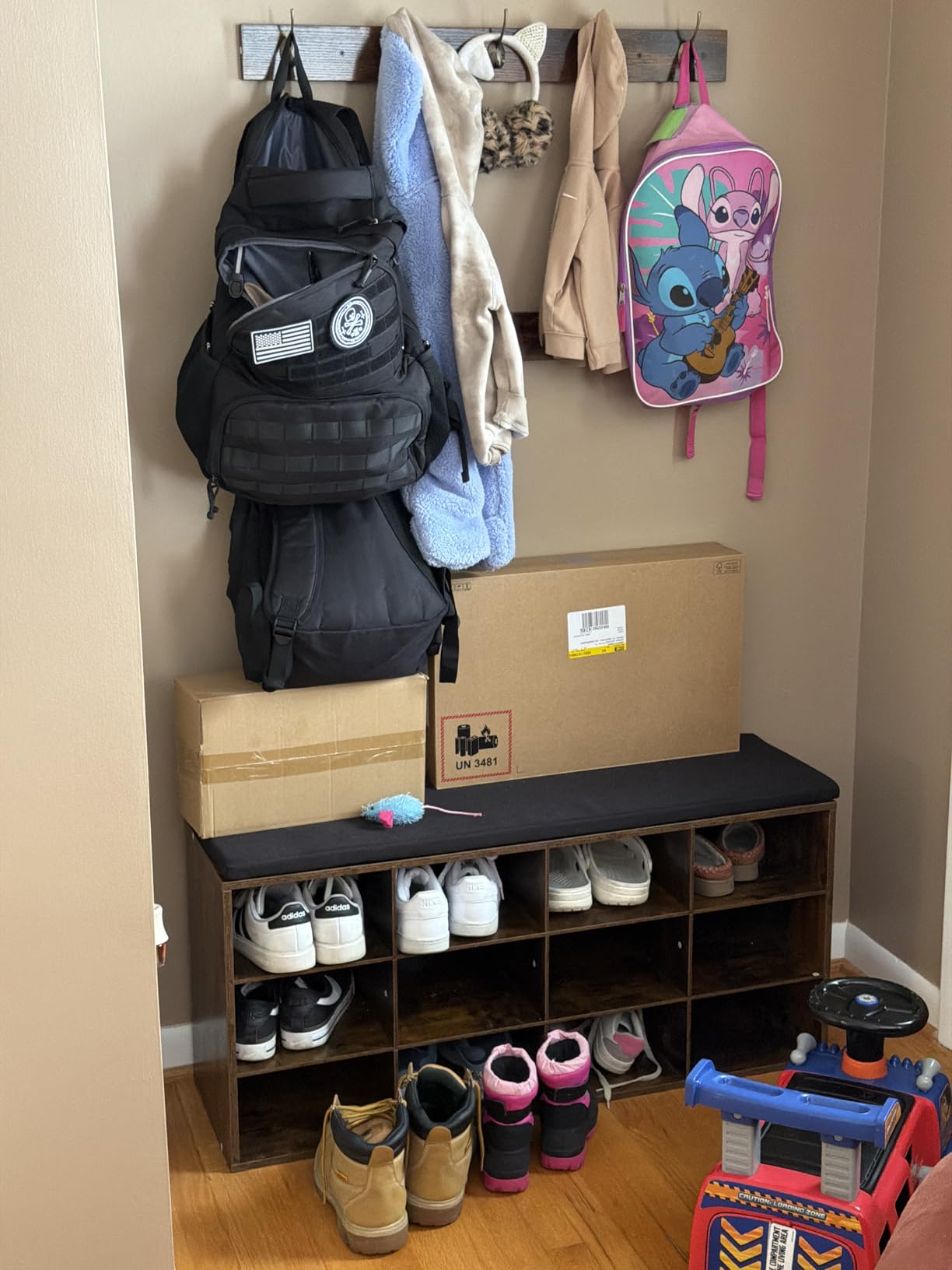 HOOBRO Shoe Storage Bench with Cushion, 39.4