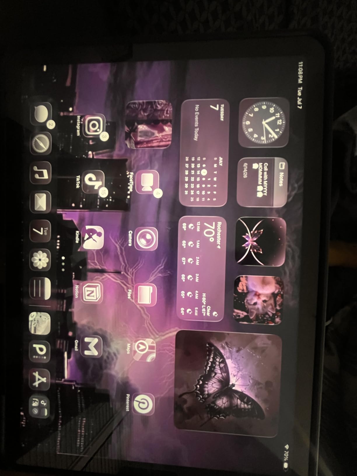 Apple iPad Air 5 Renewed customer photo 1