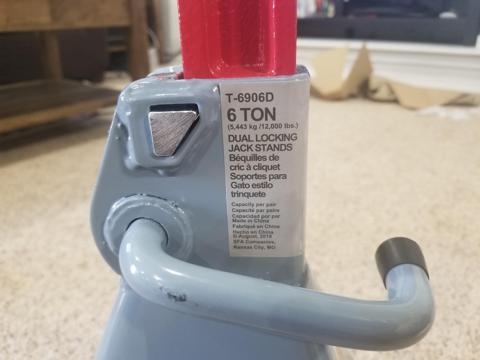 Pro-LifT Heavy Duty 6 Ton Jack Stands Pair customer photo 1