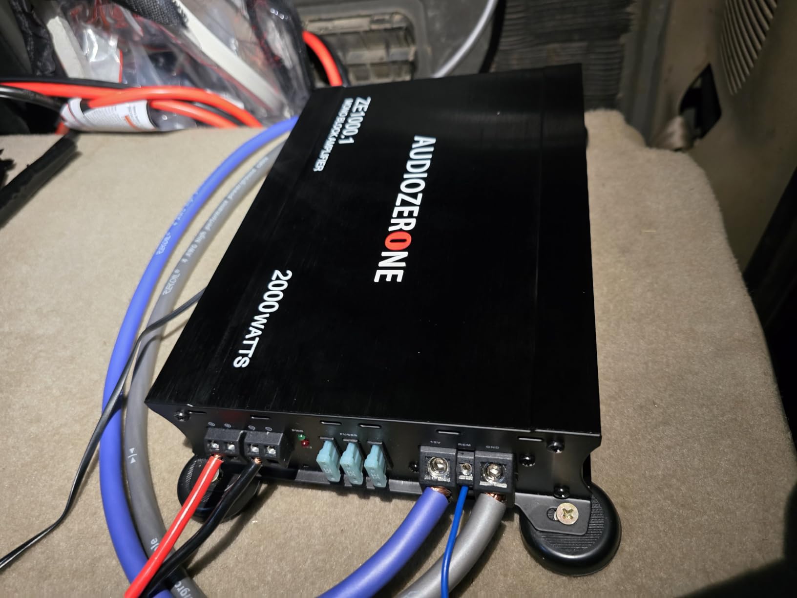 AUDIOZERONE Car Audio Amplifier ZE1000.1 2000W Monoblock Class D MOSFET Subwoofer Audio, 1-4 Ohm Stable, Low Pass Crossover, Mosfet Power Supply, Stereo customer photo 1