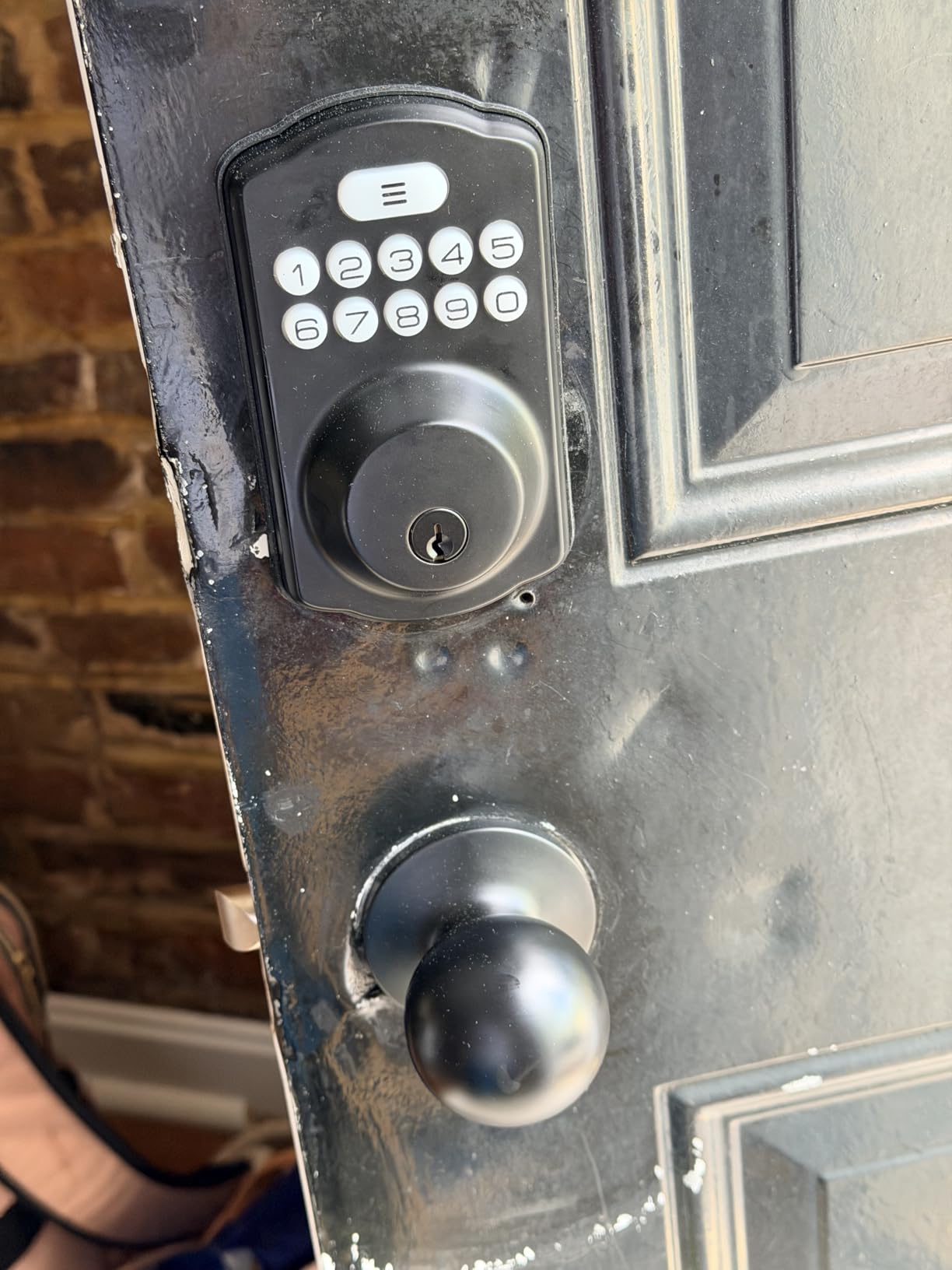 Veise KS01C Keyless Entry Deadbolt Door Lock with Knobs, Matte Black customer photo 1
