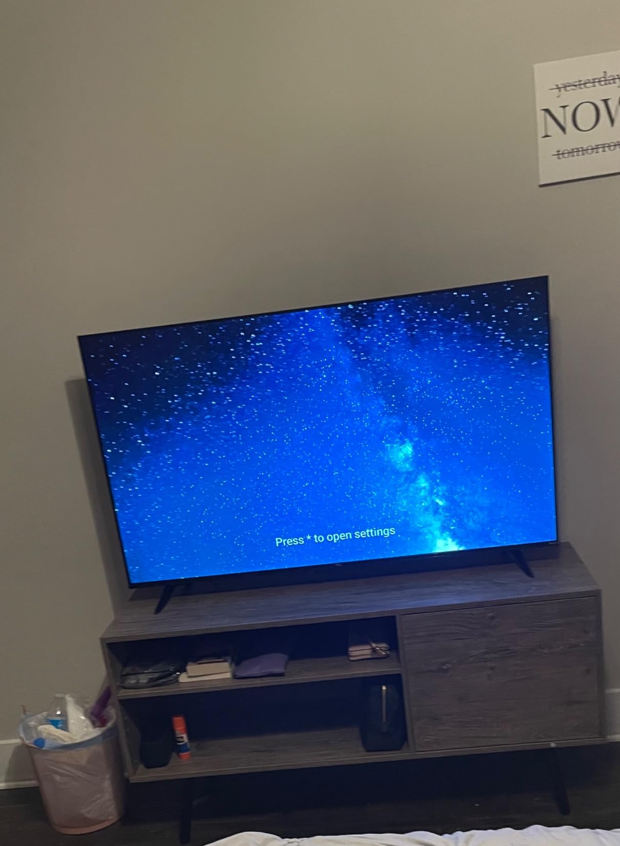TCL 43-Inch Class S4 4K LED Smart TV with Roku TV (43S450R, 2023 Model), Dolby Vision, HDR, Dolby Atmos, Works with Alexa, Google Assistant and Apple HomeKit Compatibility, Streaming UHD Television customer photo 1