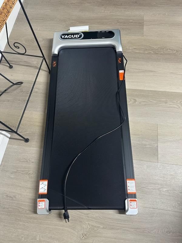 Yagud Under Desk Treadmill, Walking Pad for Home and Office, 2.5 HP Portable Walking Jogging Running Machine with Remote Control and LED Display customer photo 2