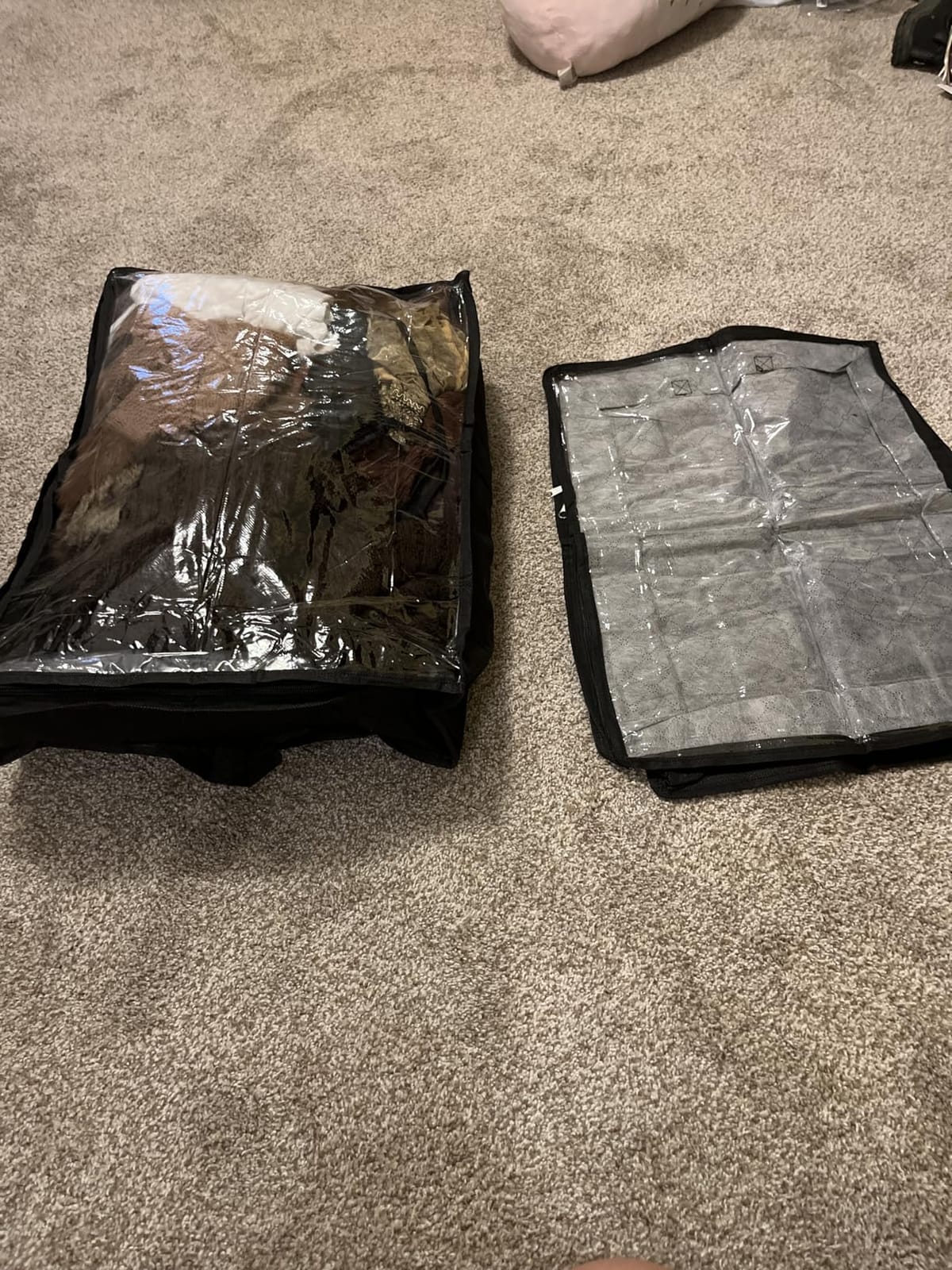 Fixwal Black Underbed Storage Bags with Clear Window and 2 Reinforced Handles Under Bed Storage Containers for Clothing, Bedding, Comforter (2 Pack) customer photo 1