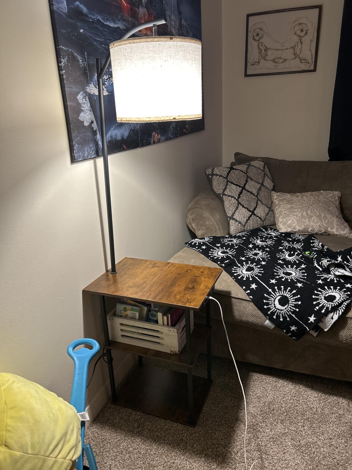 PESRAE Floor Lamp with Table, End Tables with Charging Station customer photo 2