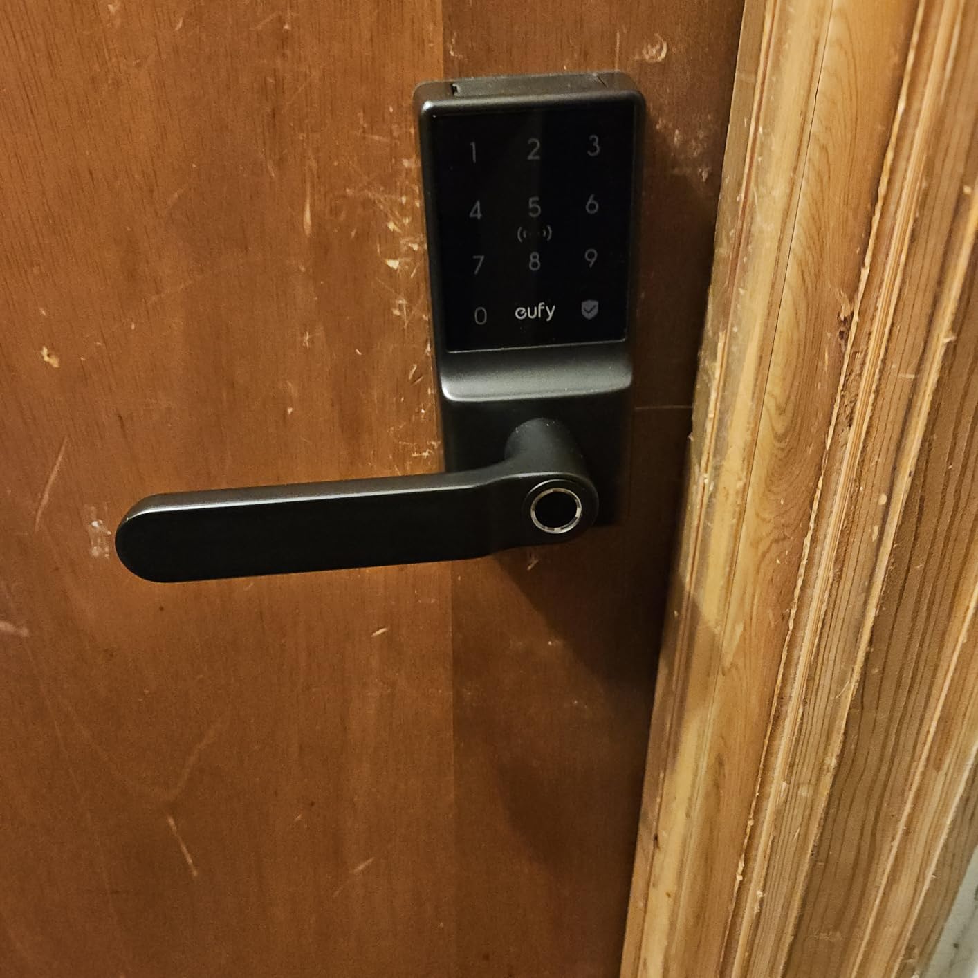 eufy Security Smart Lock C33, Keypad Door Lock with Handle, Built-in Wi-Fi customer photo 1