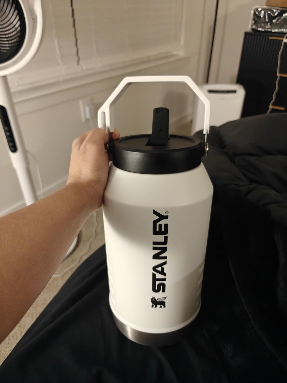 STANLEY IceFlow Flip Straw 2.0 Jug, 96 oz, Rose Quartz customer photo 2