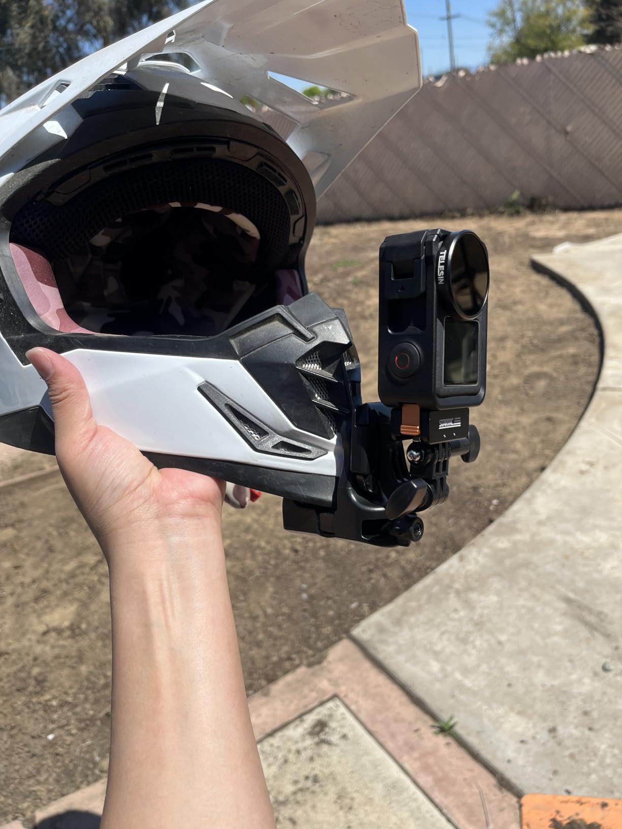Motorcycle Helmet Chin Mount for GoPro Hero 13 12 11 10 9 8 7 - Compatible with Insta360 & DJI Osmo Action - No Glue Scratch-Free 180° Rotatable Quick Release - Fits Full-Face & Modular Helmets customer photo 1