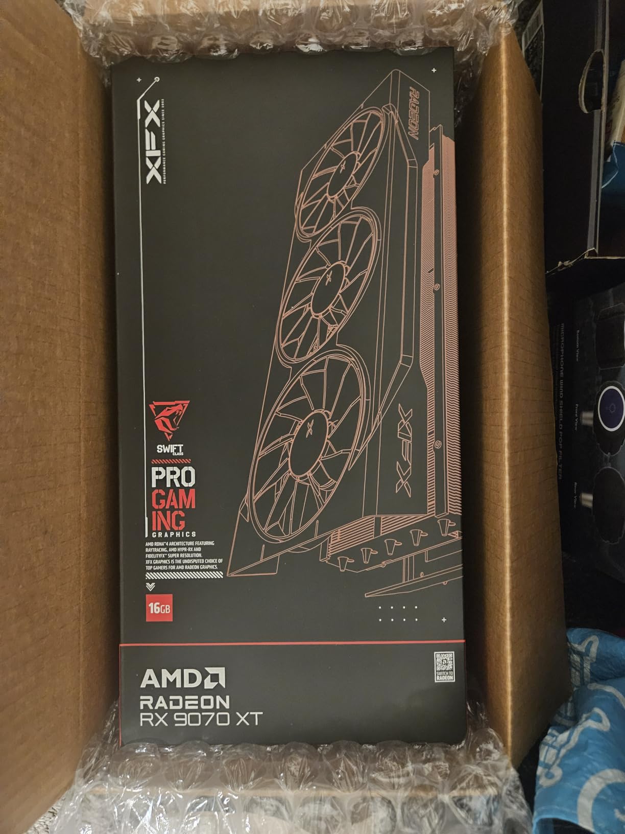 XFX Swift AMD Radeon RX 9070XT Triple Fan Gaming Edition with 16GB GDDR6 HDMI 3xDP, AMD RDNA 4 RX-97TSWF3BA customer photo 2