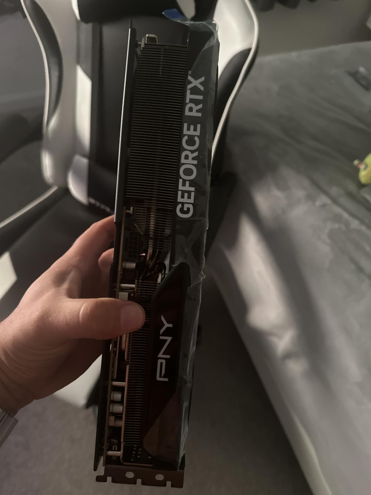 PNY NVIDIA GeForce RTX™ 5070 Ti Epic-X RGB™ OC Triple-Fan Graphics Card customer photo 2