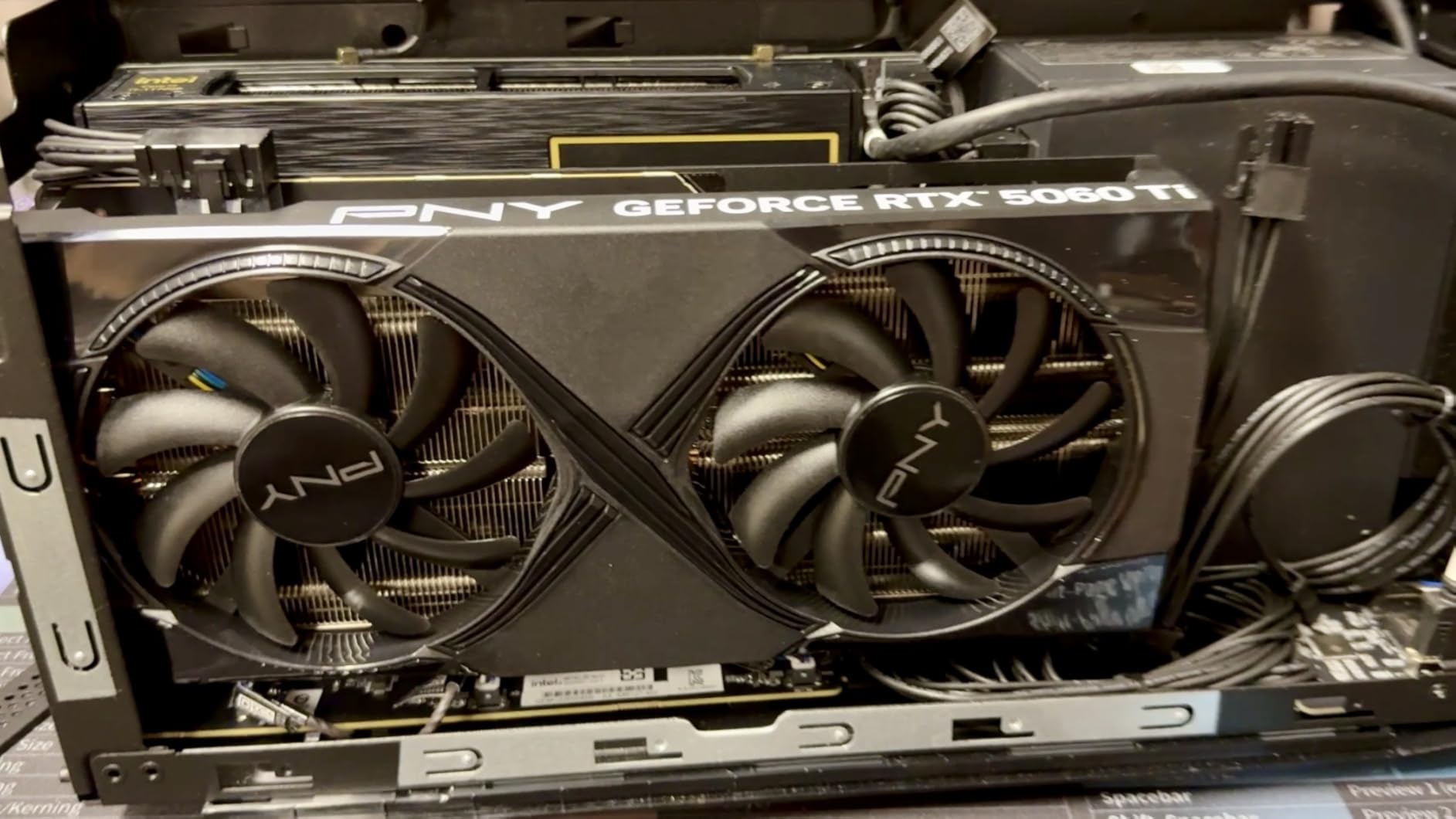 PNY RTX 5060 Ti OC customer photo 1