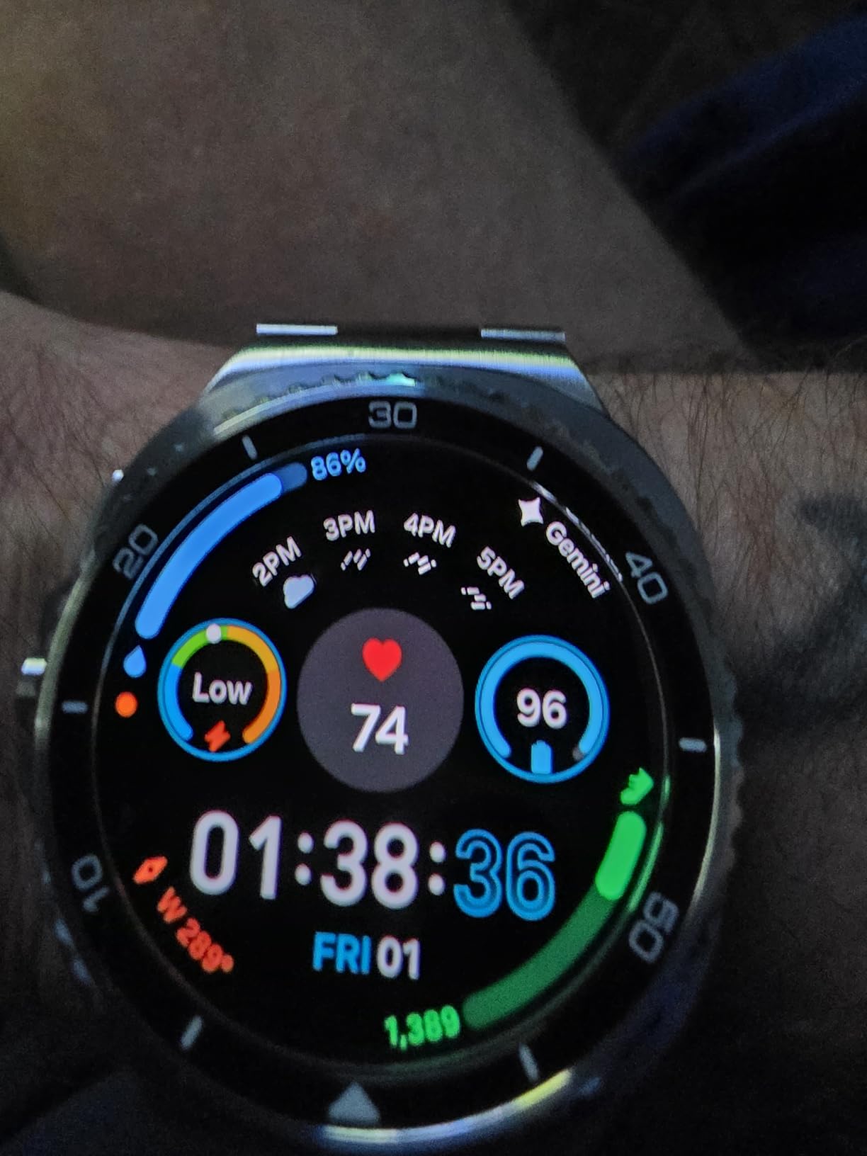 Samsung Galaxy Watch 8 Classic customer photo 2