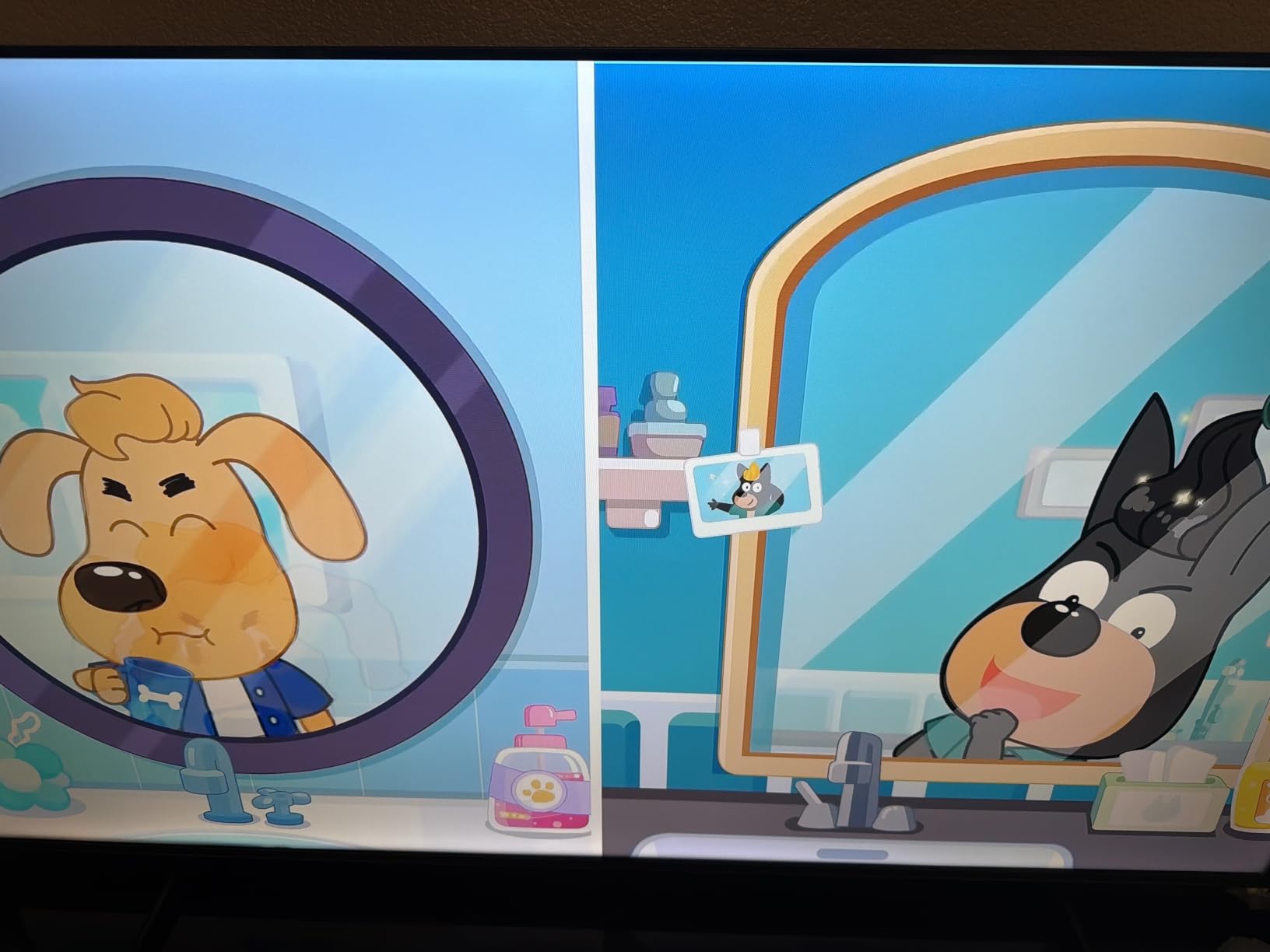 Hisense E6 85E6QF customer photo 2