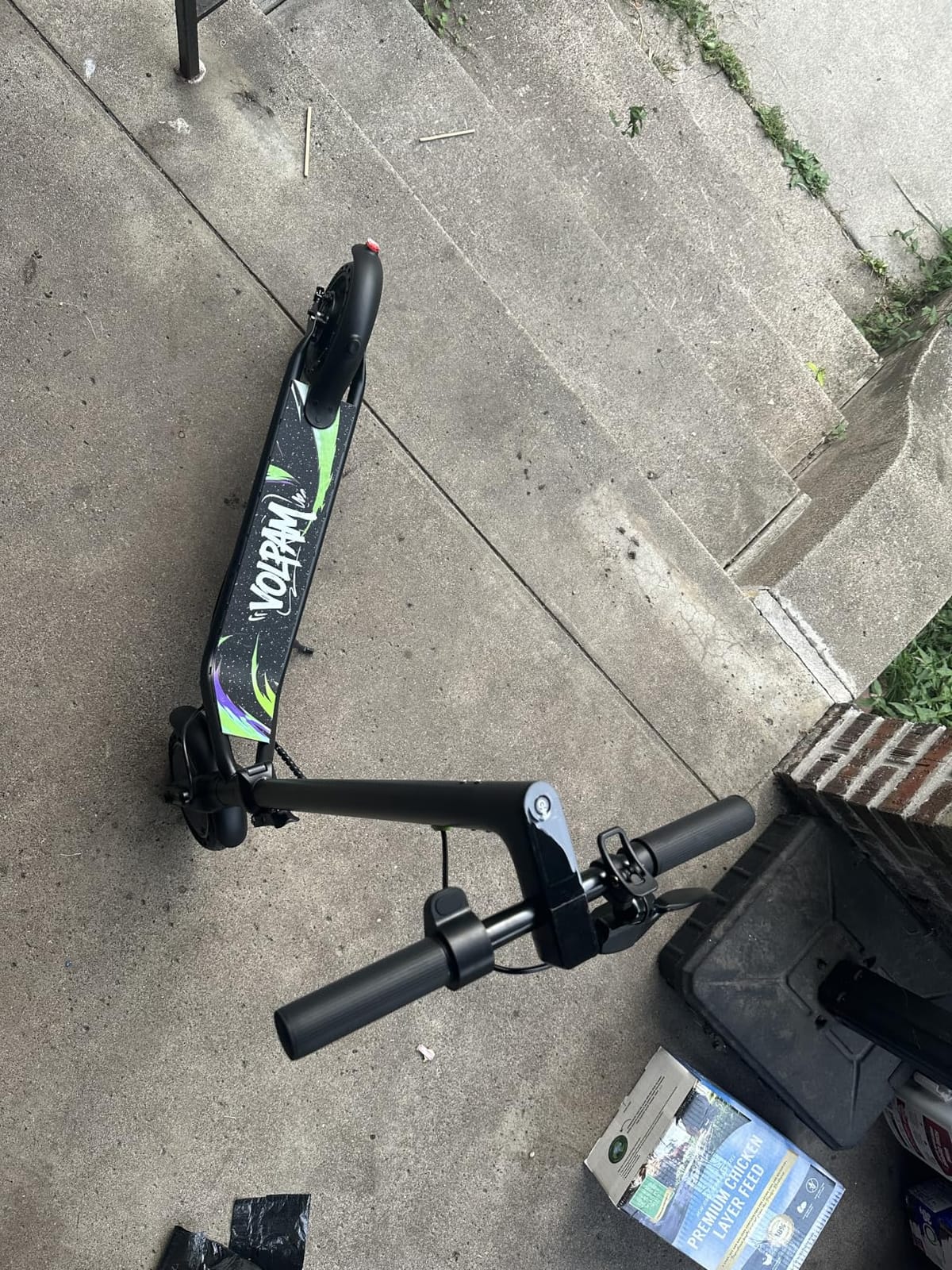 VOLPAM Electric Scooter, 350W/500W Motor, 21/28/40 Miles Long Range customer photo 2