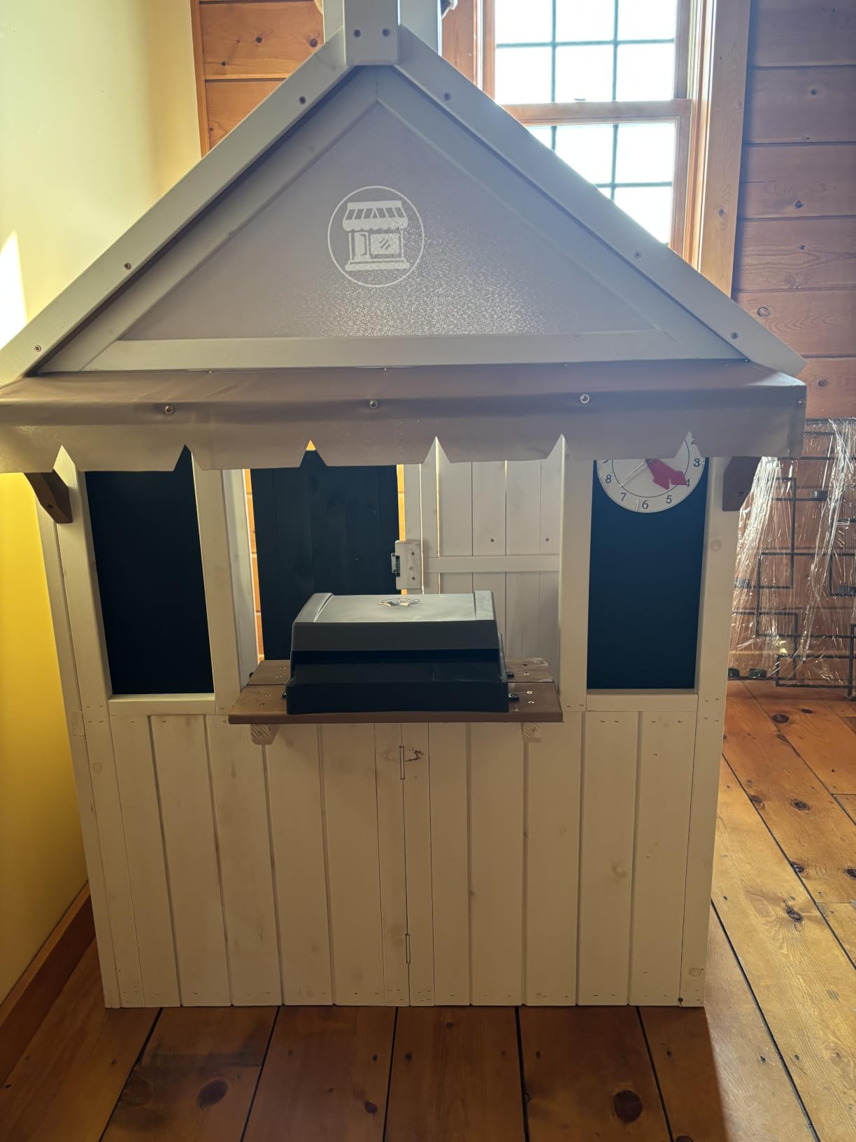 2-in-1 Kids Outdoor Playhouse, Cedar Wooden Grocery Store and Backyard Grill Station, Includes Play Food Cash Register Chalkboard and Mailbox, Imaginary Role Play Set for Kids Ages 3-6 customer photo 2